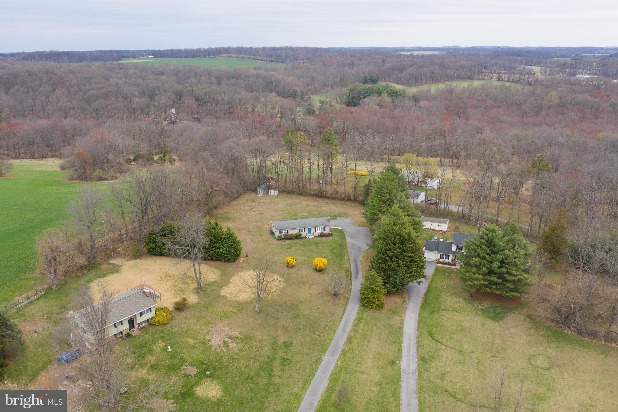 MIDDLETOWN MANOR - Residential