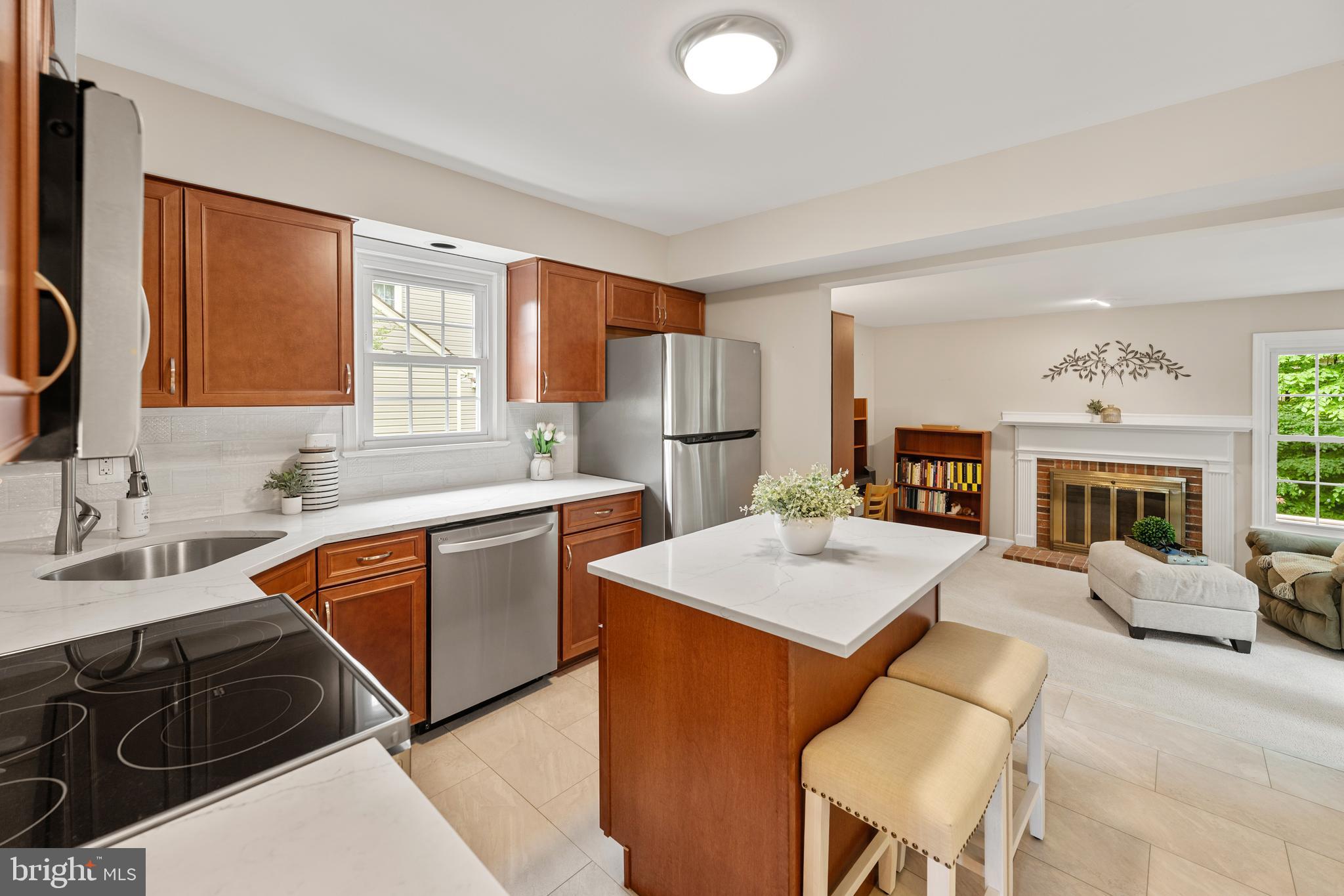 3110 WOODS COVE LANE