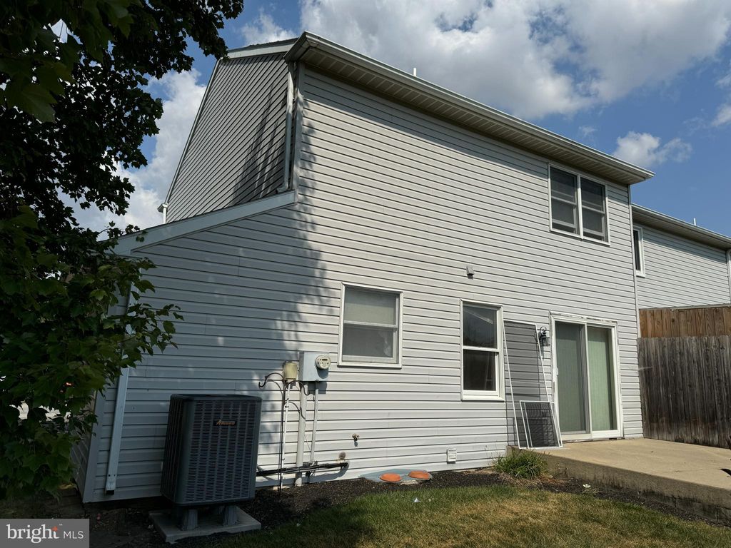 Photo of 20 Thornapple Drive, Marietta, PA 17547 (MLS # PALA2057950)