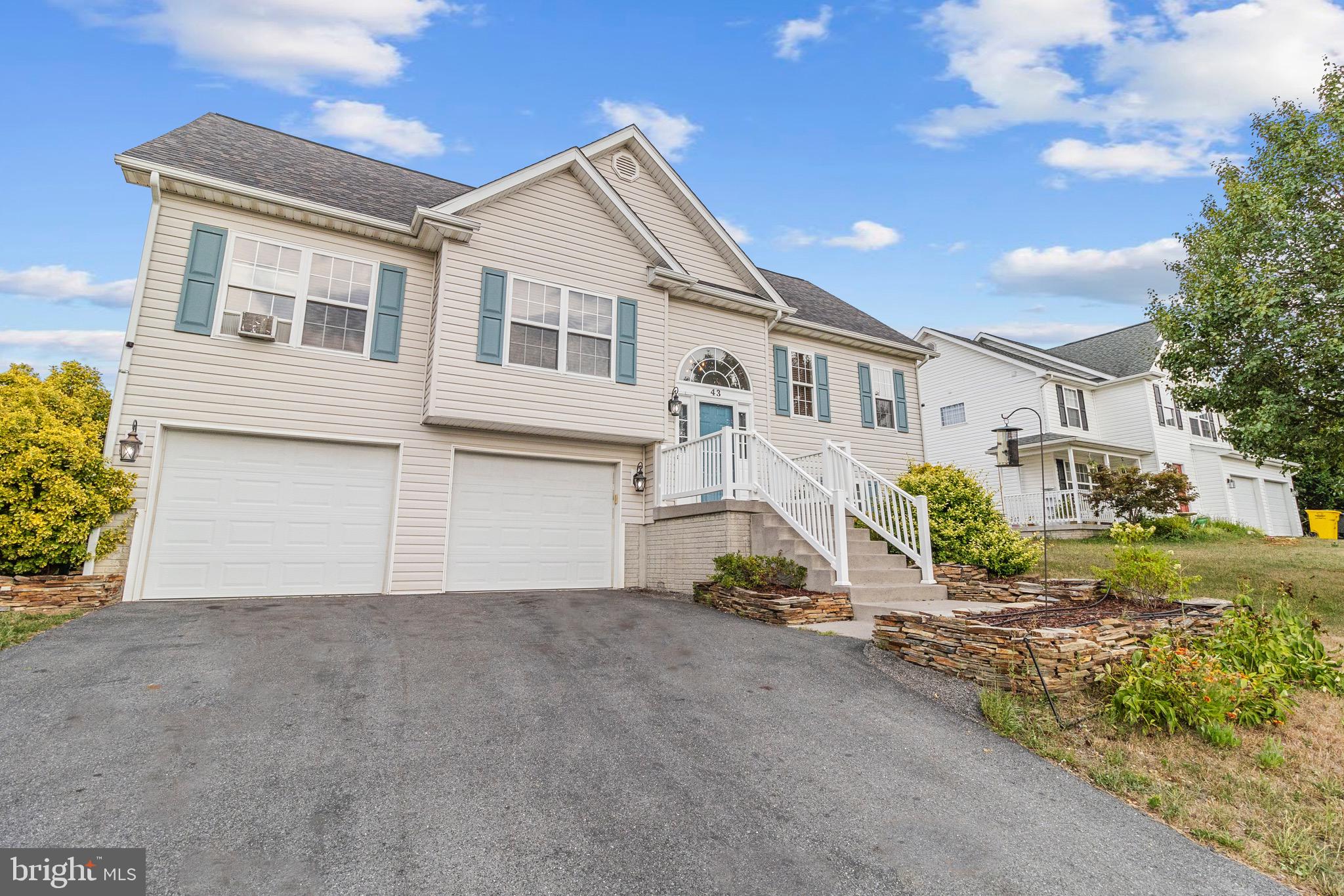 MILLS FARM - Residential