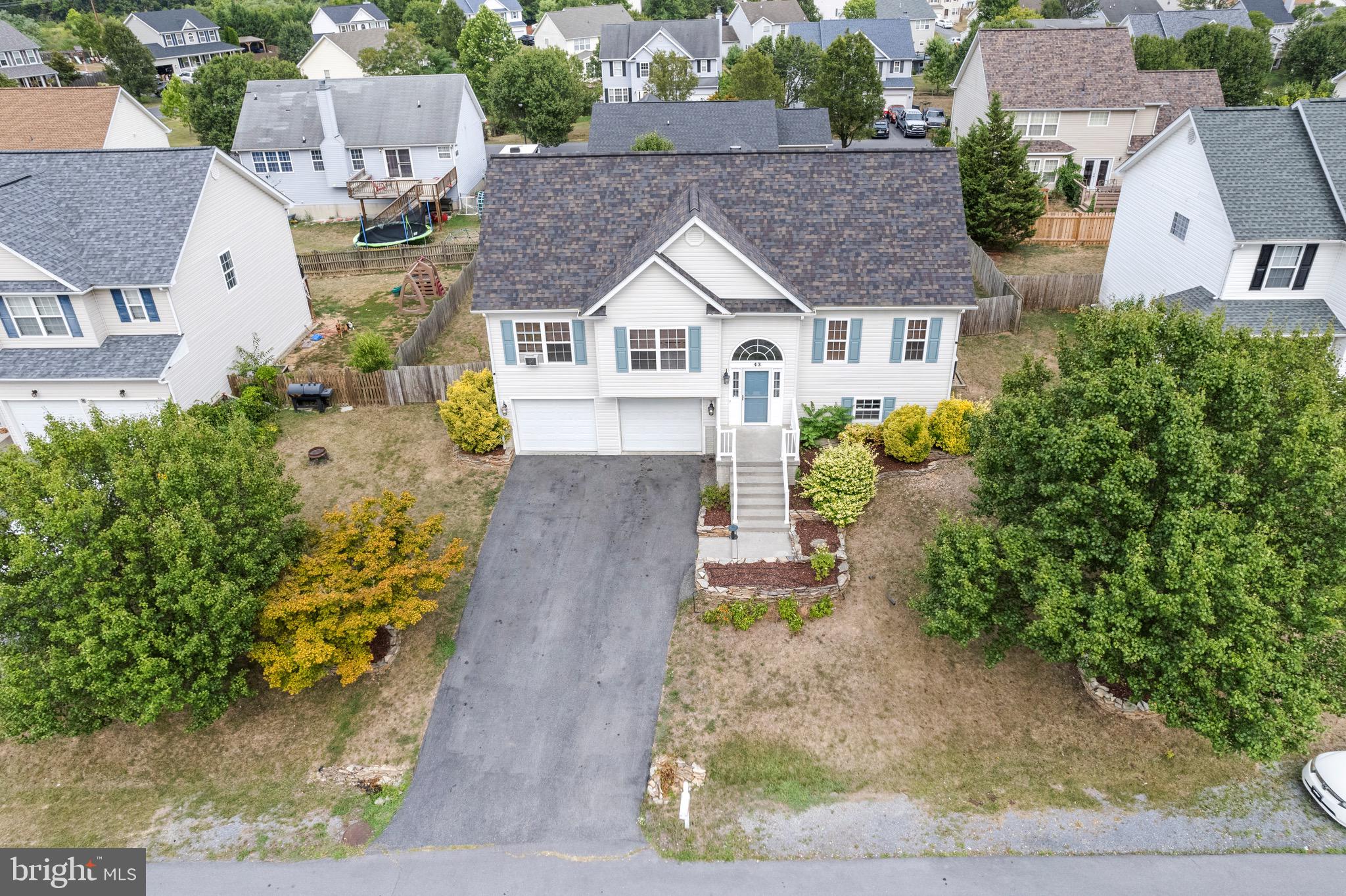 MILLS FARM - Residential