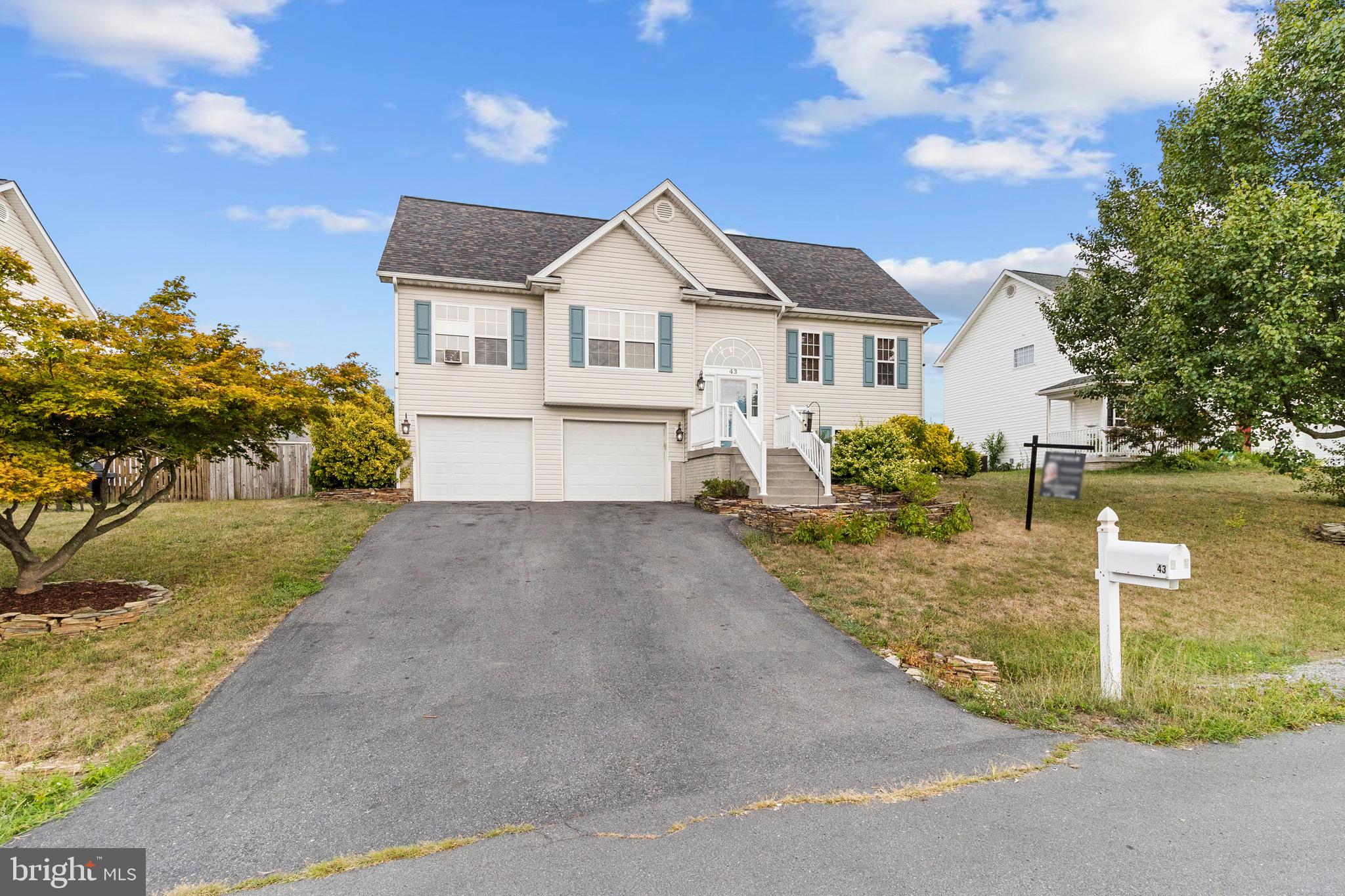 MILLS FARM - Residential