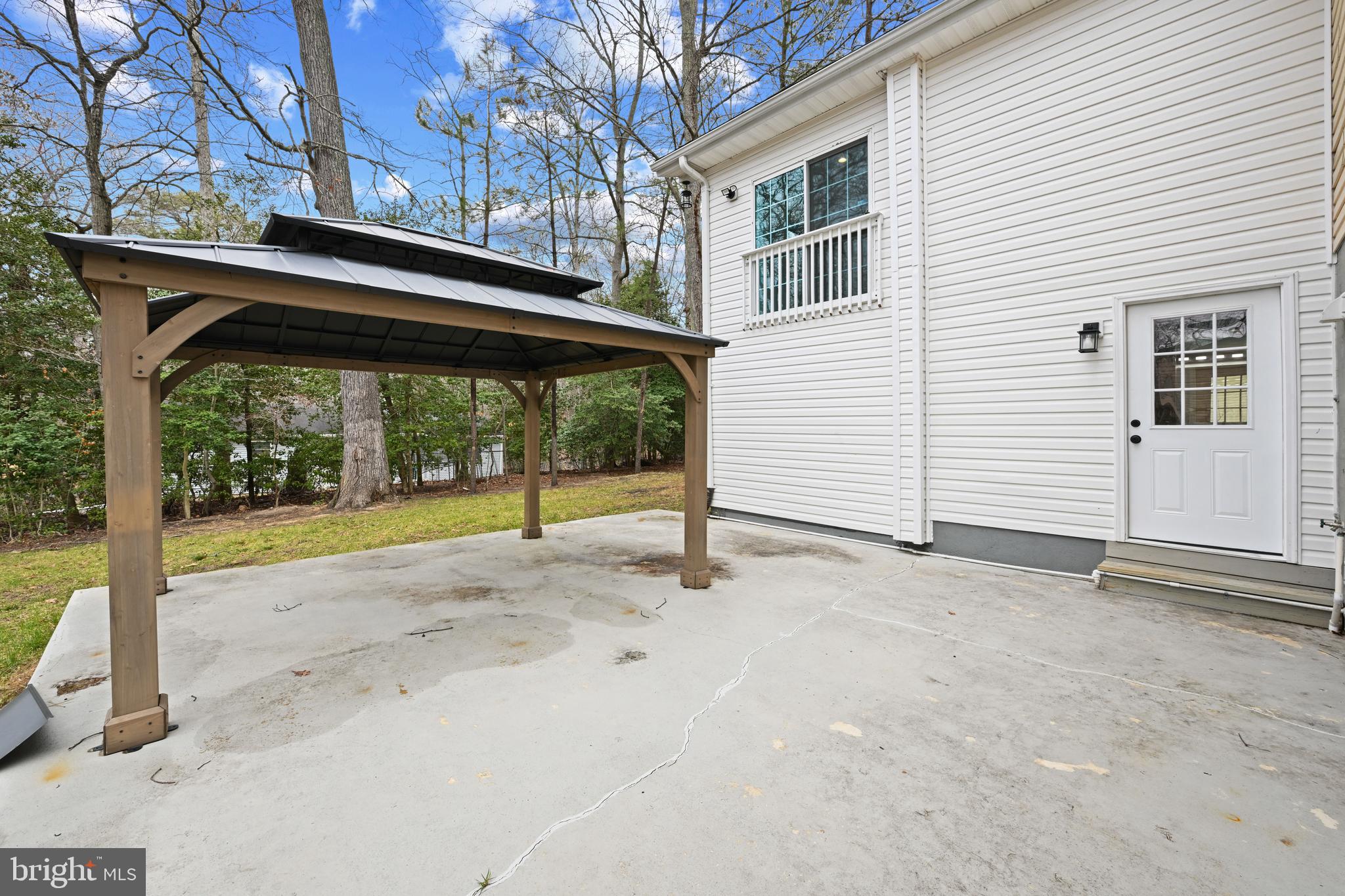 CHESAPEAKE RANCH ESTATES - Residential Lease