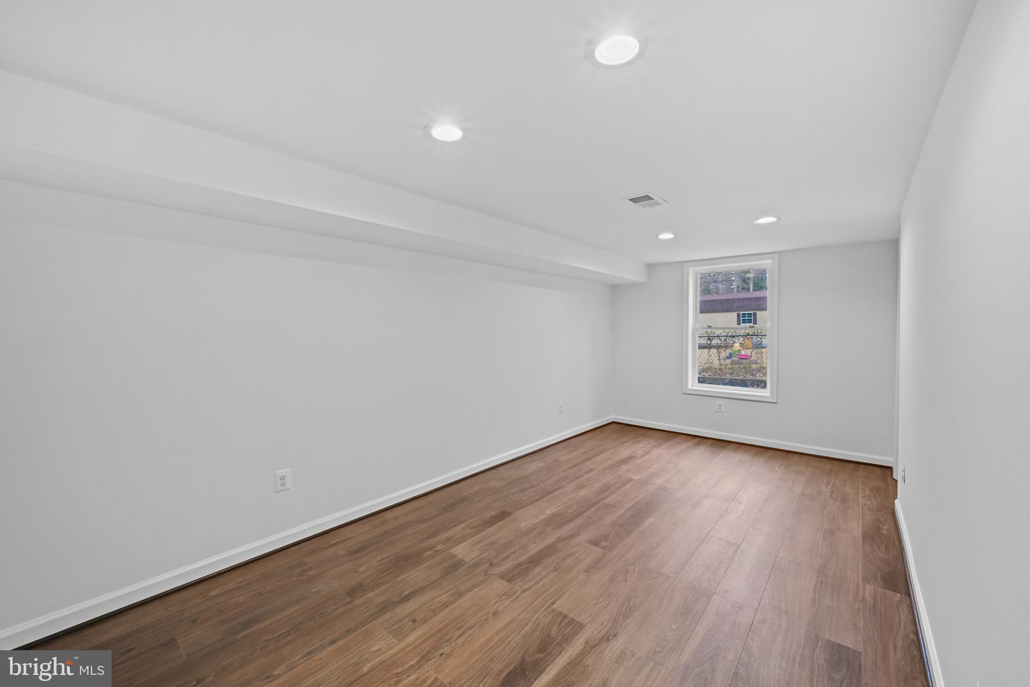 CHESAPEAKE RANCH ESTATES - Residential Lease