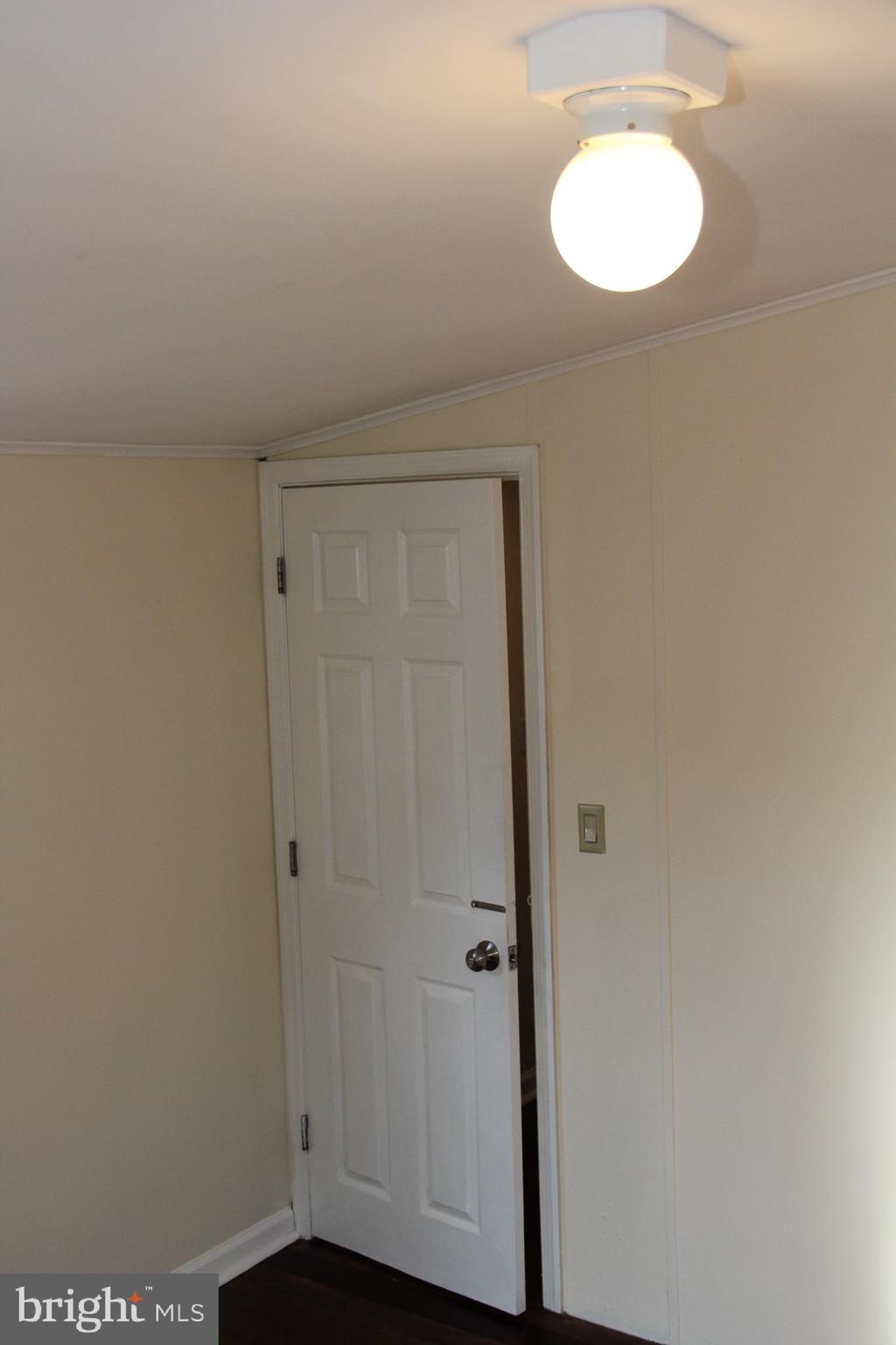 MILLTOWN - Residential