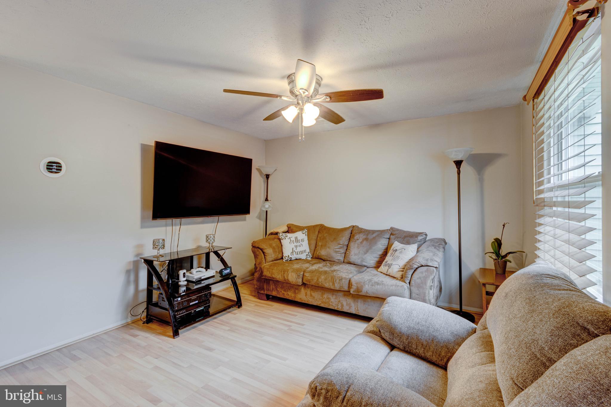 CHESTERFIELD - Residential