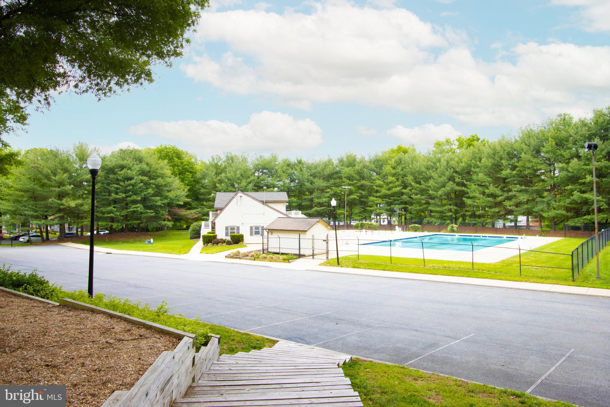 CHESTERFIELD - Residential