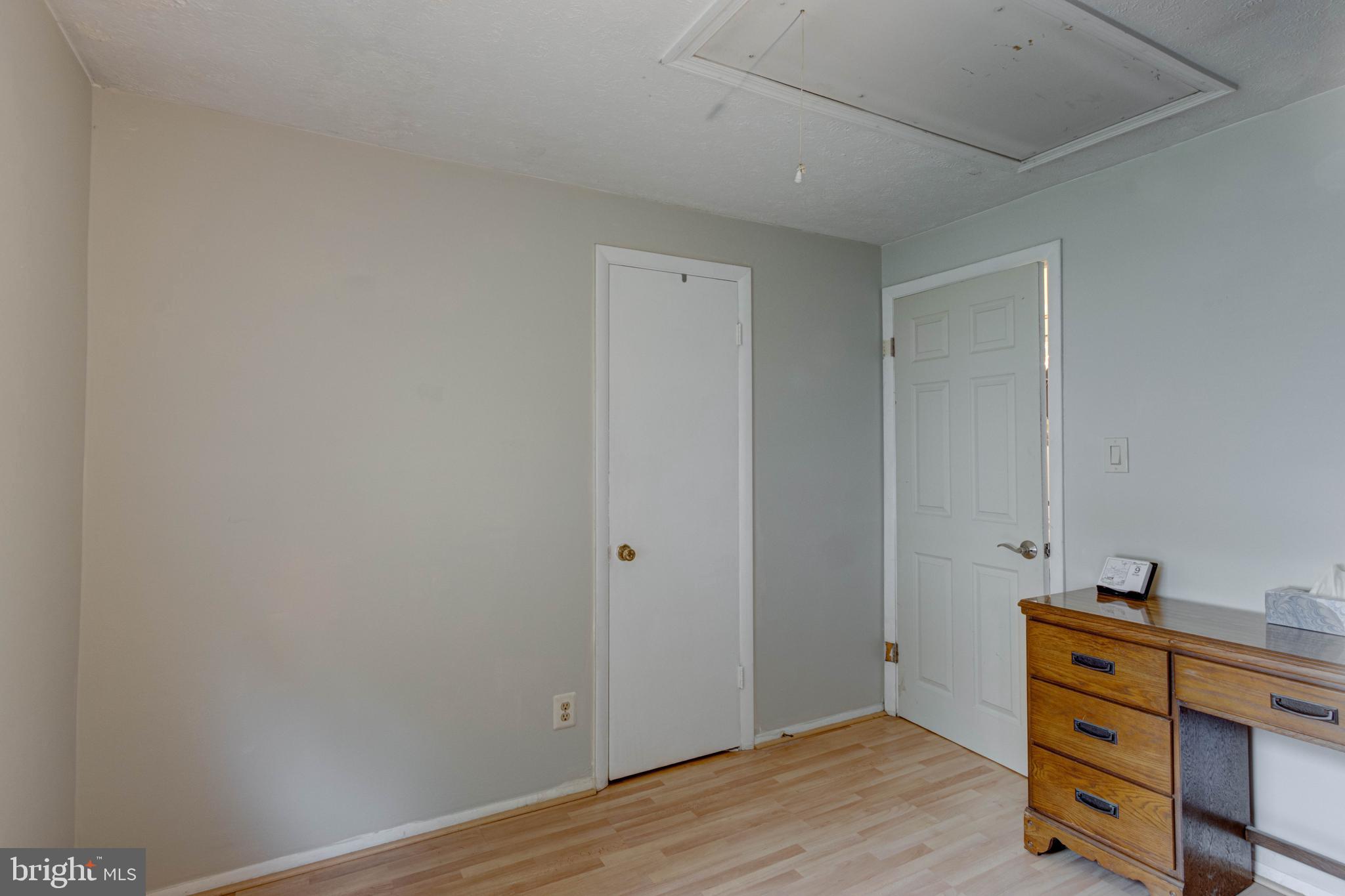 CHESTERFIELD - Residential