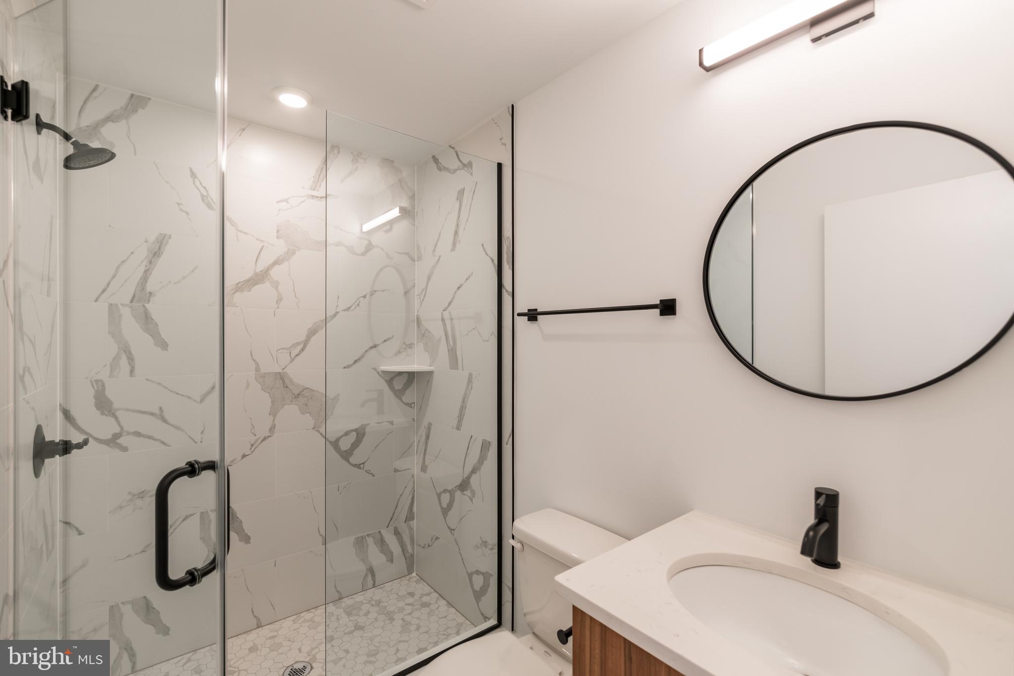 UNIVERSITY CITY - Residential Lease