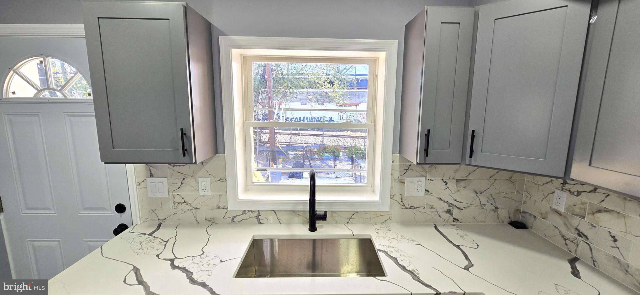 GREEKTOWN - Residential