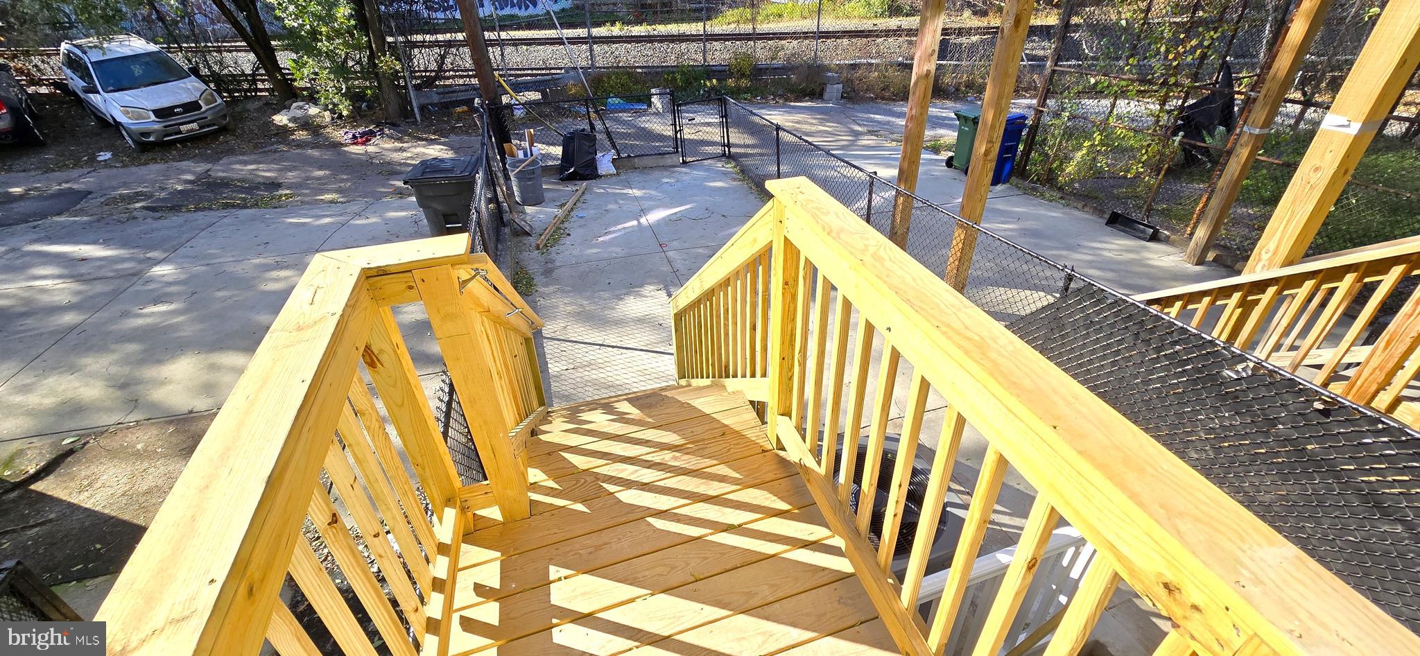 GREEKTOWN - Residential