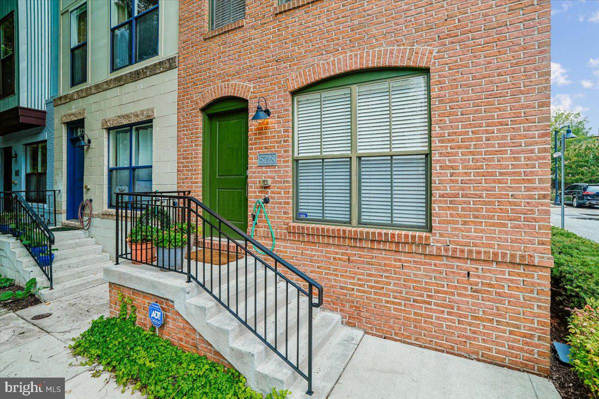 5728 45TH AVENUE