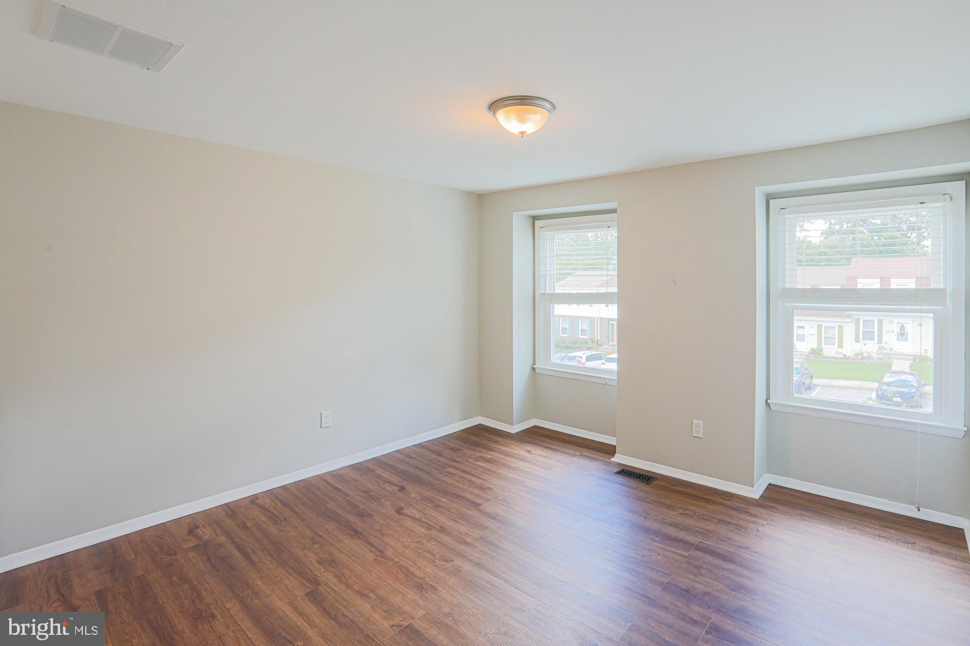 BELMONT SOUTH - Residential Lease