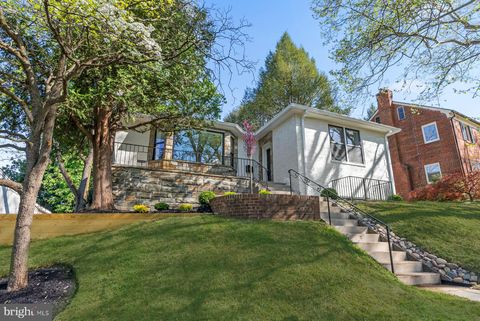 5173 LINNEAN TERRACE NW WASHINGTON DC 20008