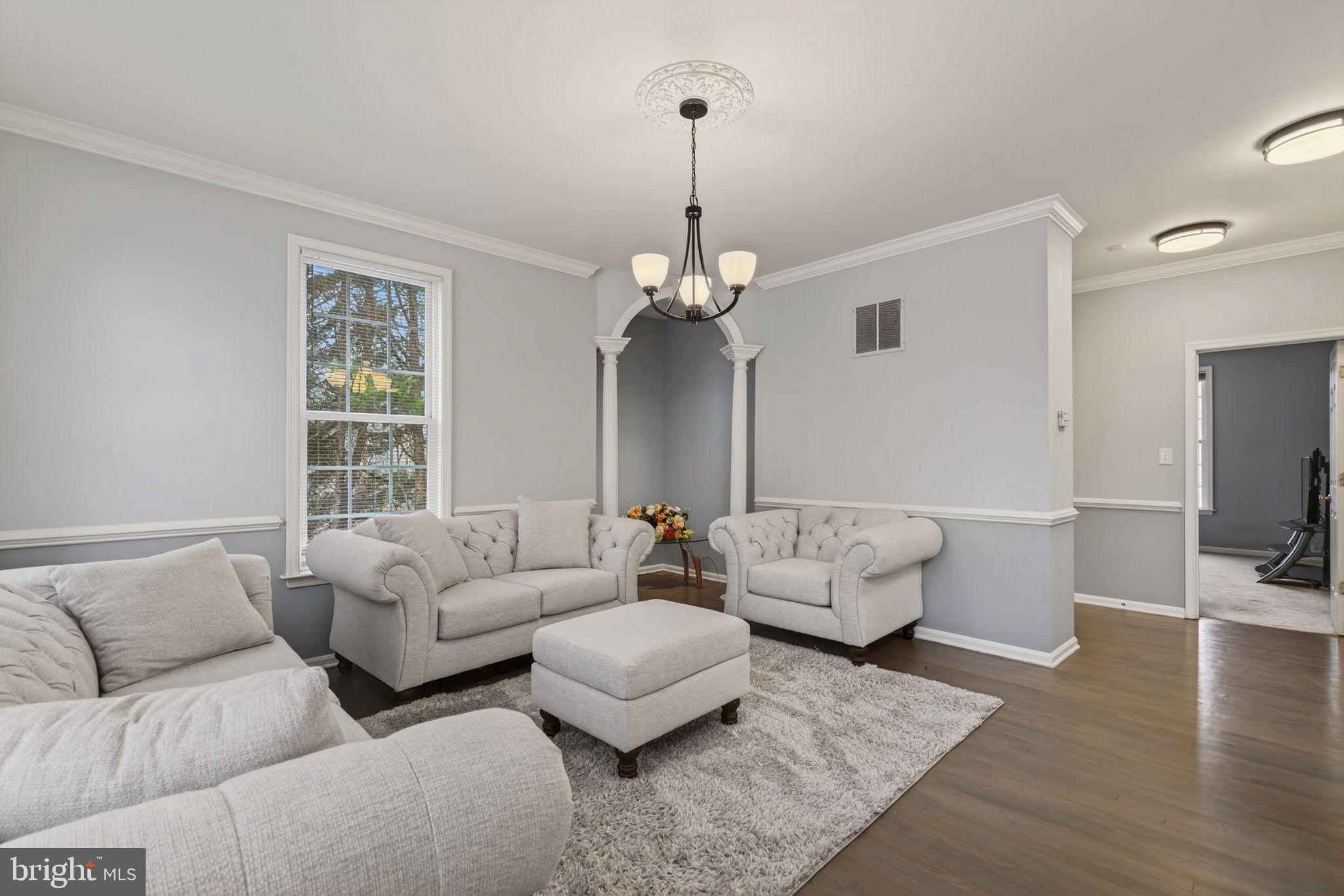 POHICK ESTATES - Residential