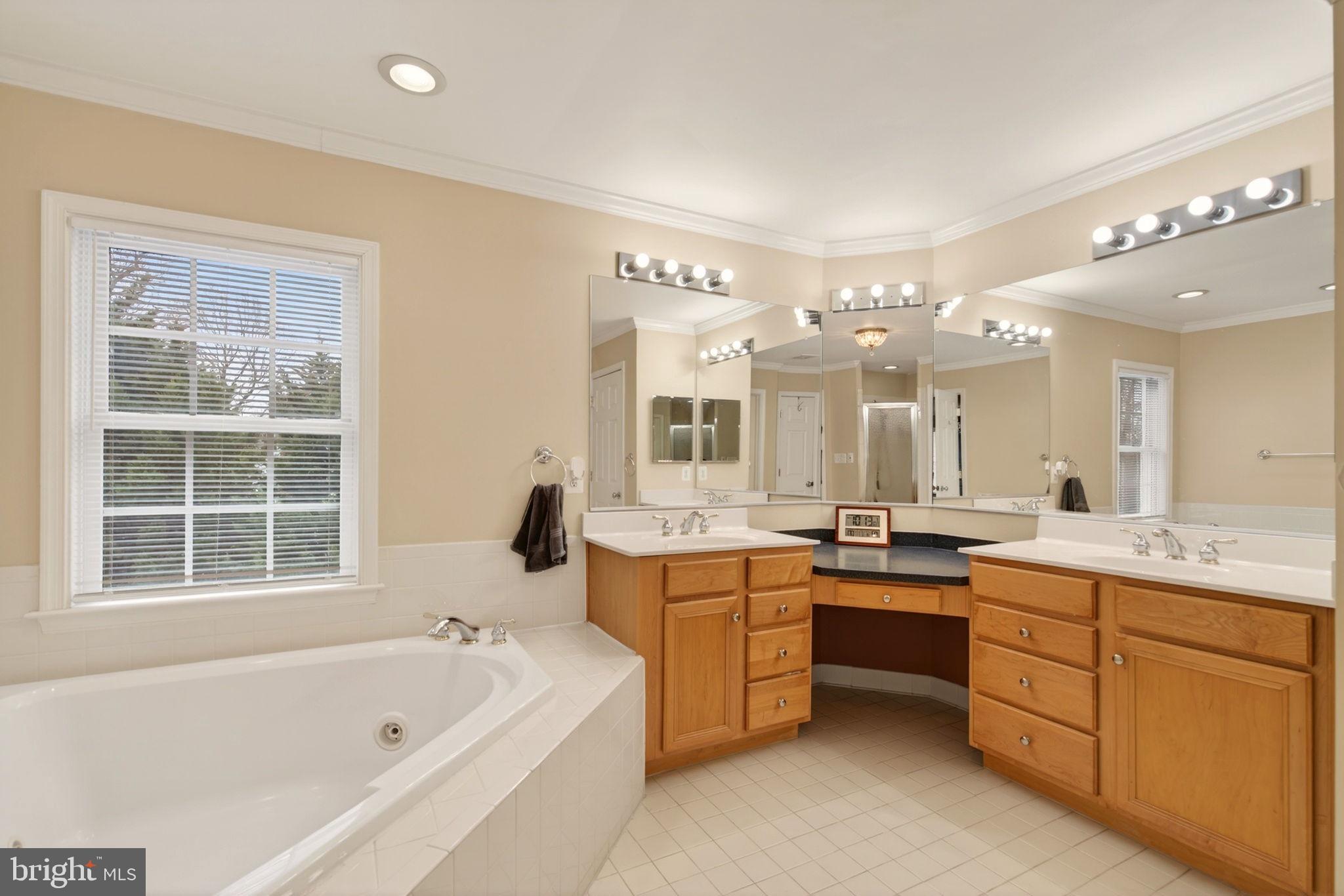 POHICK ESTATES - Residential