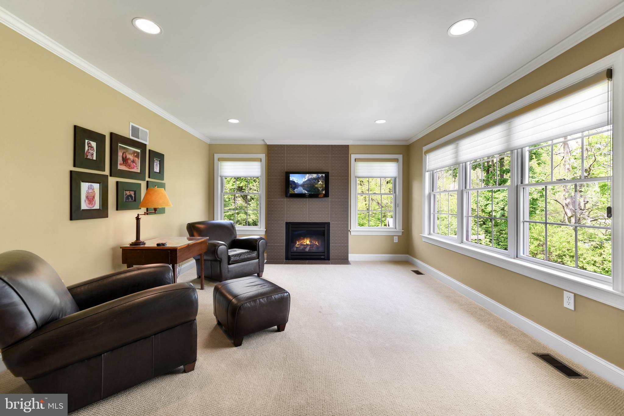 GREEN VALLEY HGHTS - Residential