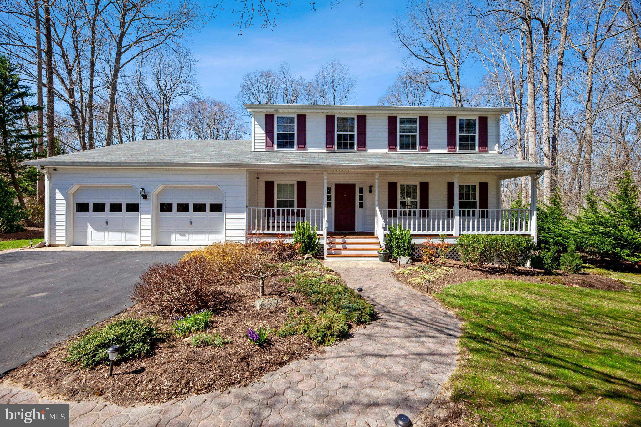SUMMITT HILL - Residential