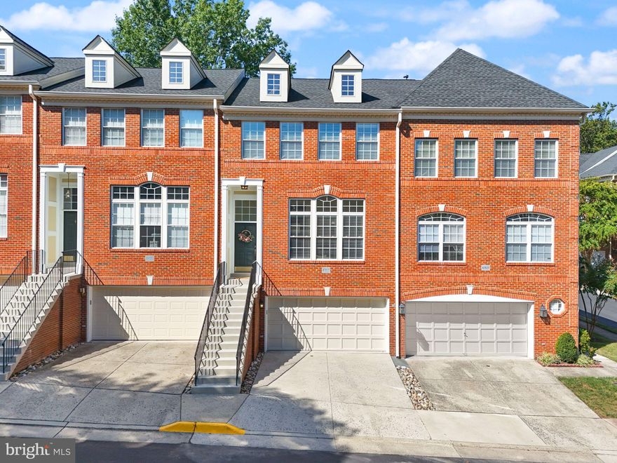 Lowes Island | Renovated Townhome with Golf & River Lifestyle

Welcome to 47825 Scotsborough Square, an east-facing, sunlit residence in the prestigious Lowes Island community. Perfectly positioned next to the National Golf Club and the Potomac River trail system. 

Living here isn’t just owning a home, it’s owning the lifestyle. Direct access to golf, tennis, fitness centers, pools, and miles of Potomac River trails. Families choose it for Lowes Island Elementary and Dominion High; professionals for the unmatched commute, five minutes to Loudoun Gateway Metro, ten to One Loudoun, fifteen to Dulles, thirty to Tysons, and forty to DC.

Homes in Lowes Island rarely hit the market, and when they do, they move fast. Renovated in 2025, this home delivers golf-course living, top schools, and a premier commuter location with nothing left to update. It’s the rare chance to lock in a Lowes Island address before the fall market tightens.  Scotsborough Square is more than a property, it’s a lifestyle in one of Loudoun County’s most coveted enclaves.