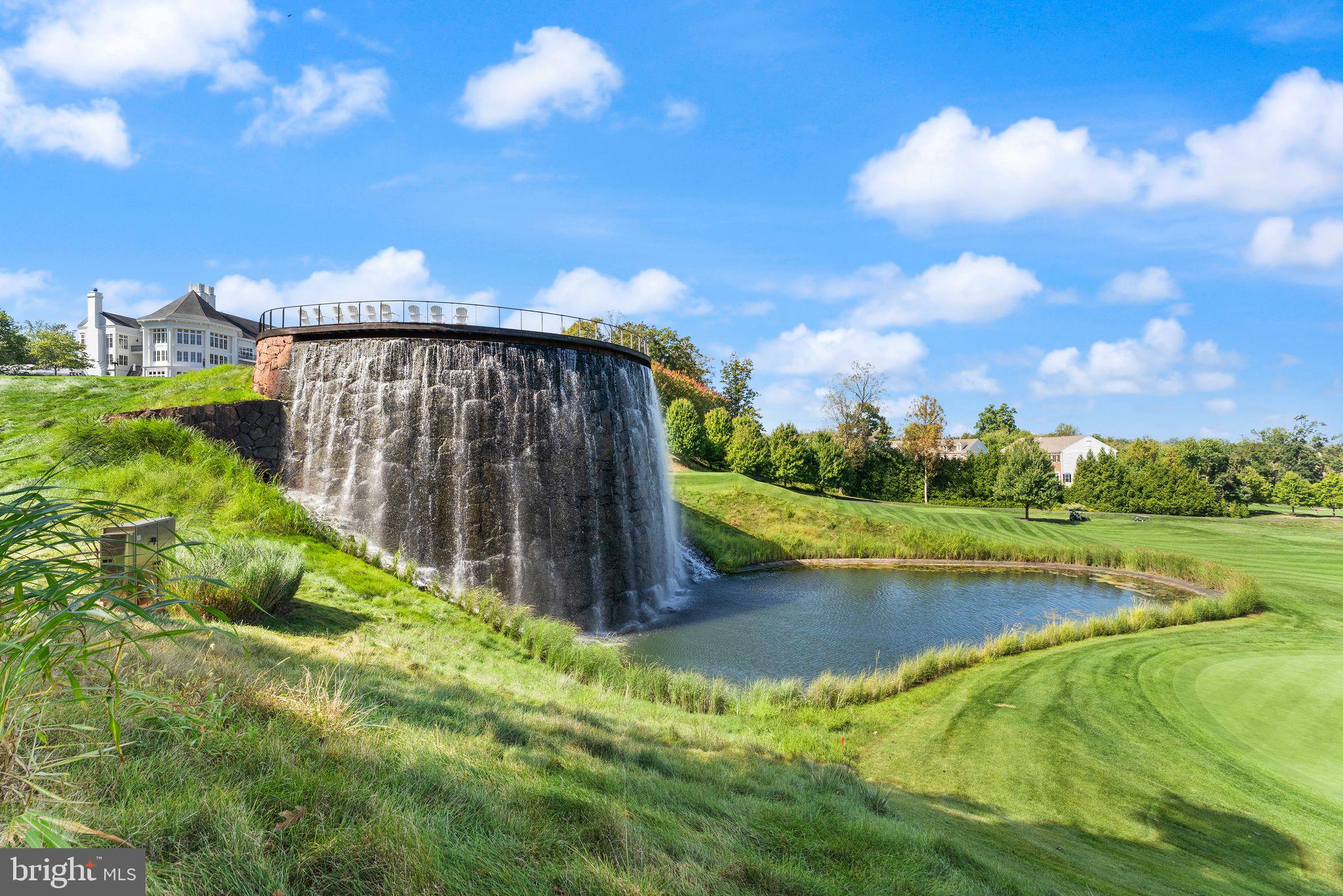 LOWES ISLAND - Residential