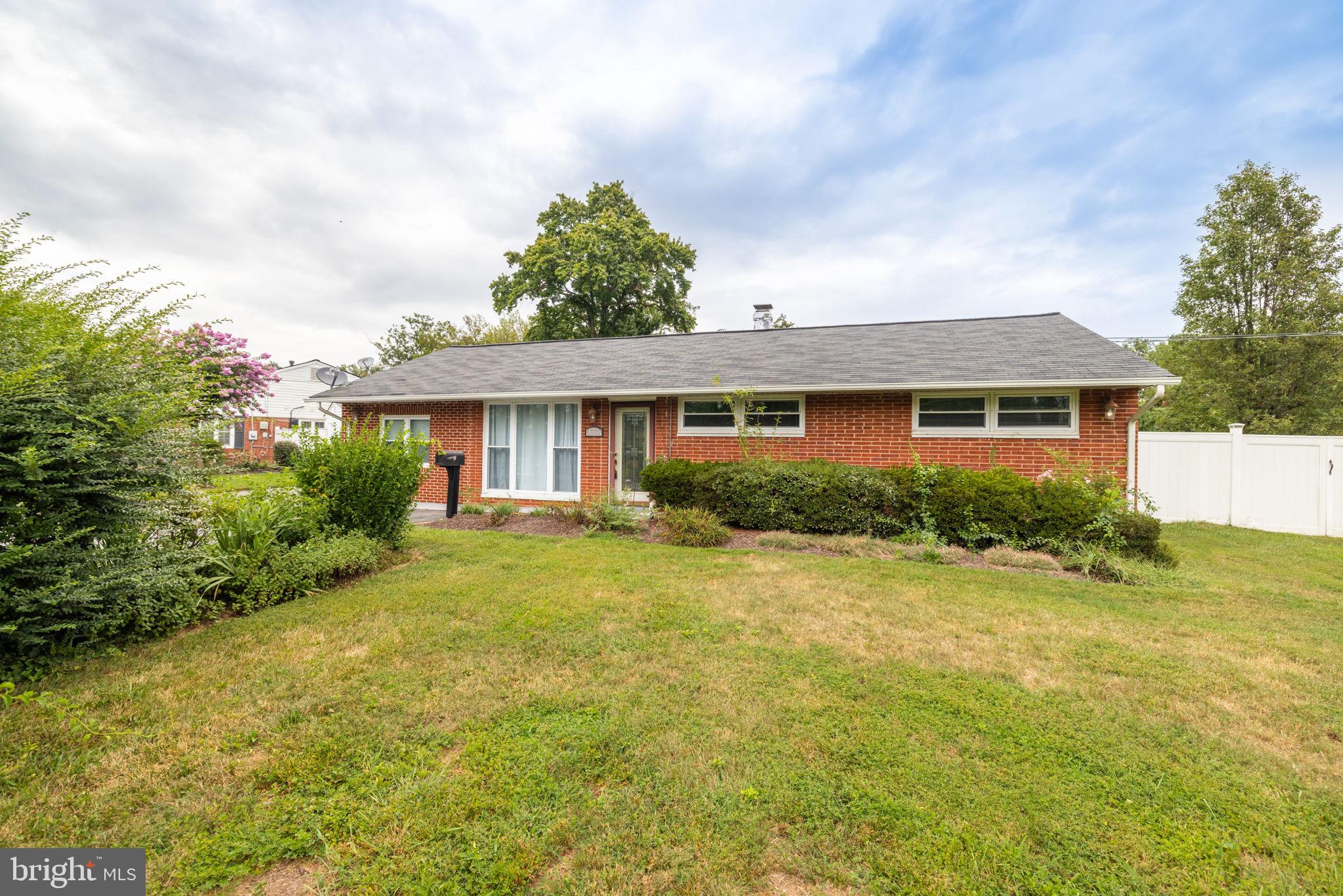 ROSE HILL FARMS - Residential Lease