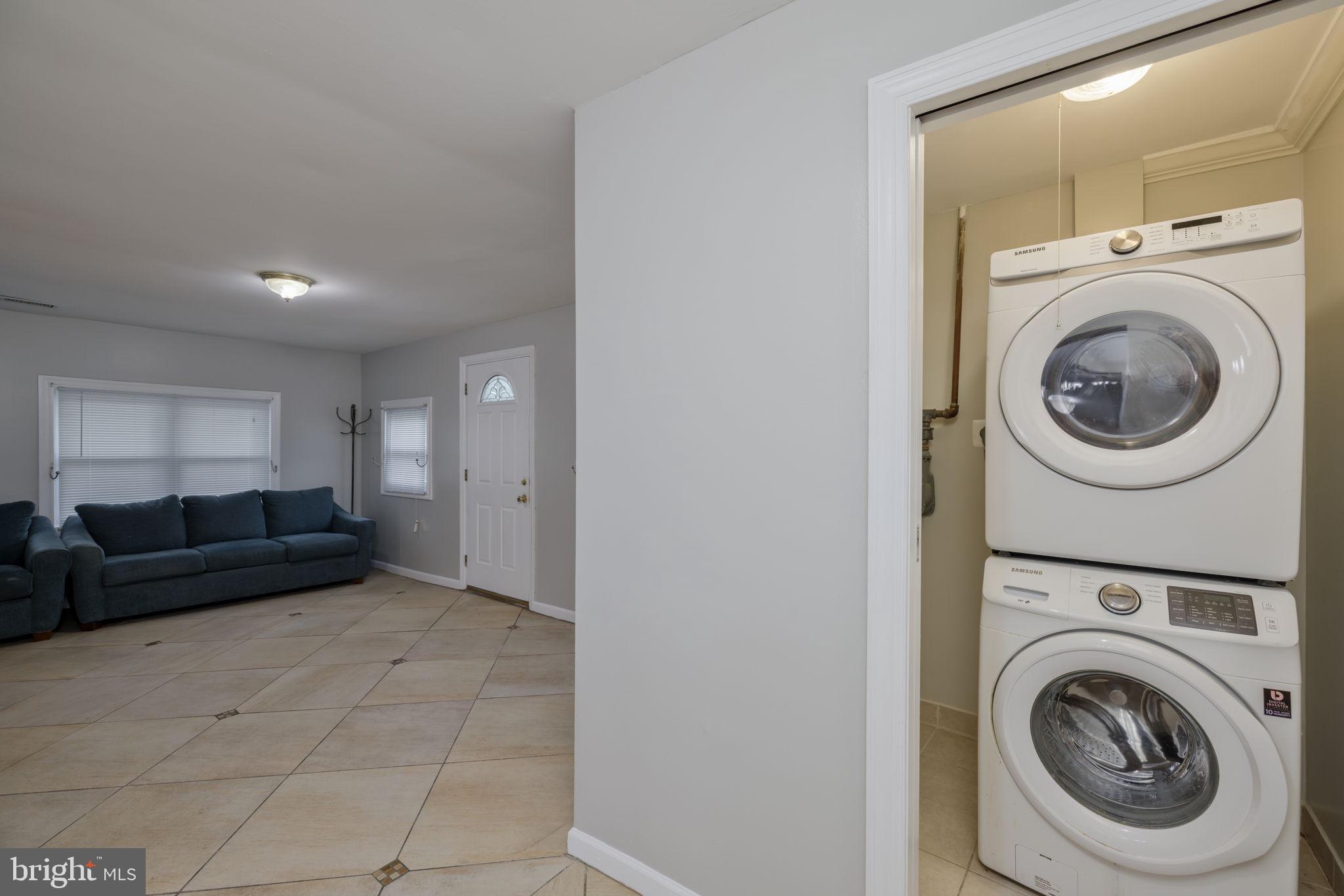 ROSE HILL FARMS - Residential Lease