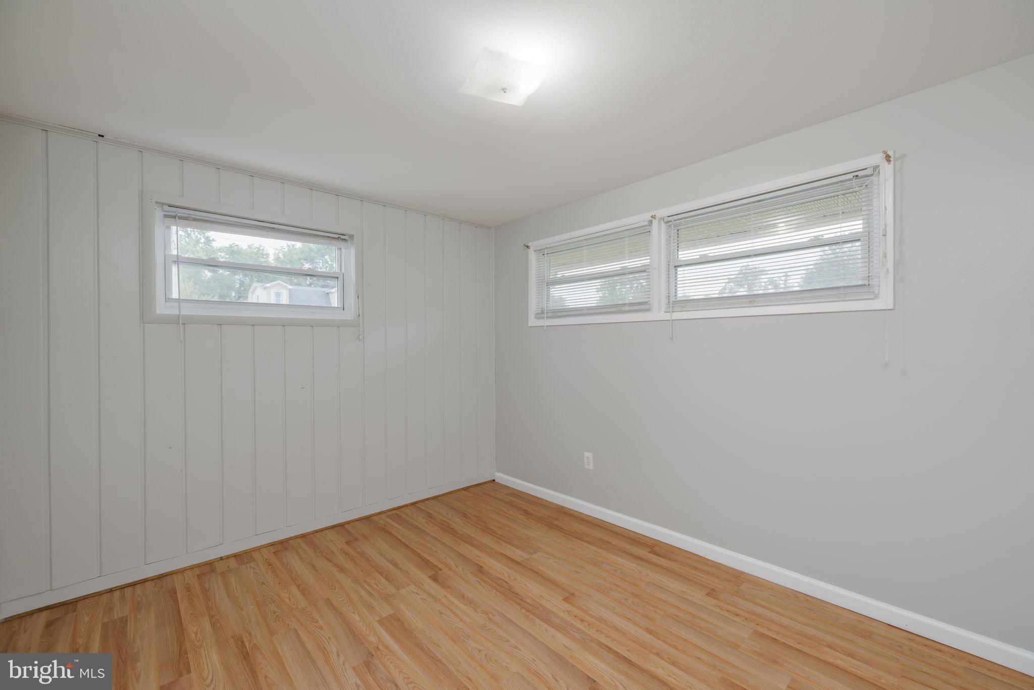 ROSE HILL FARMS - Residential Lease