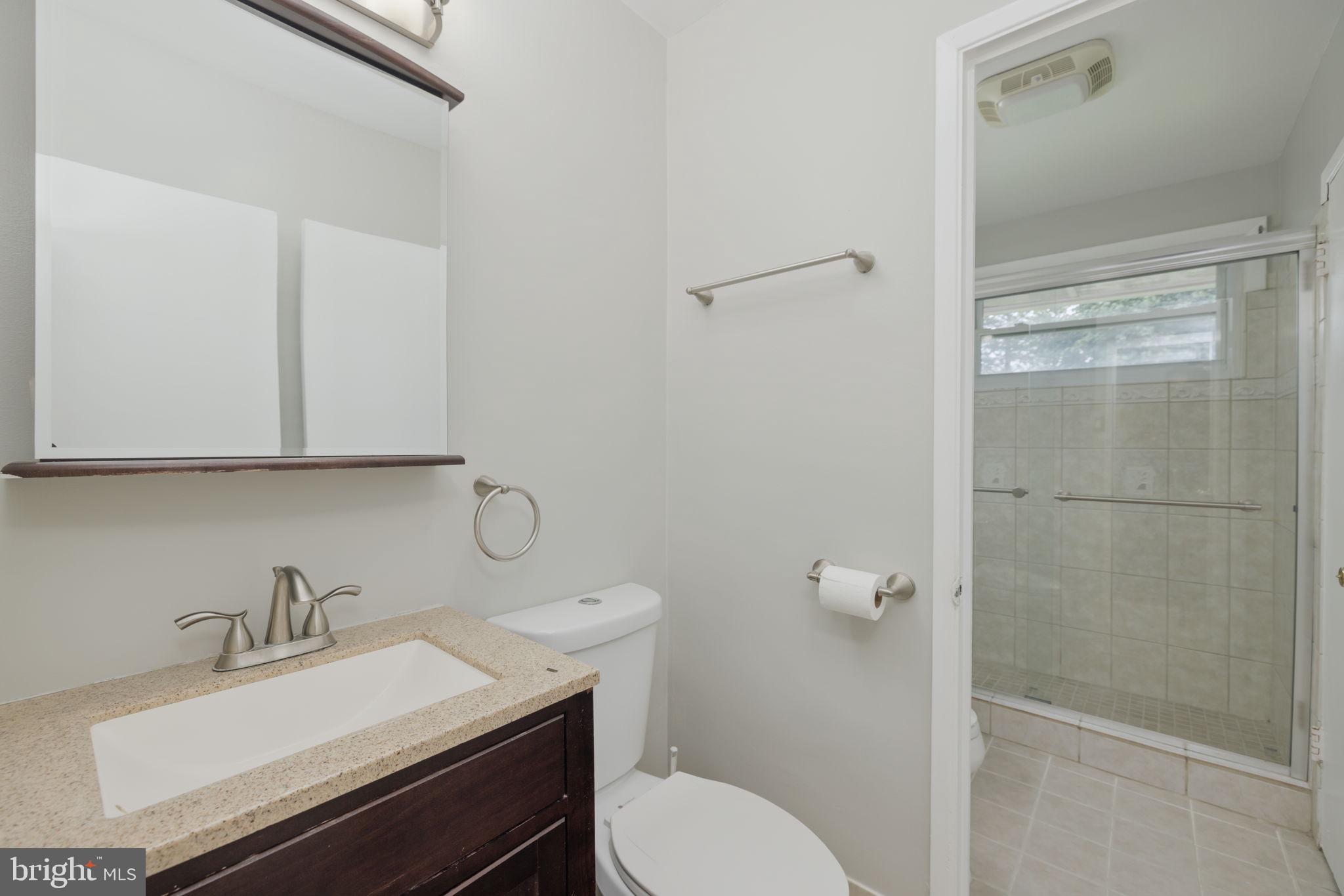 ROSE HILL FARMS - Residential Lease