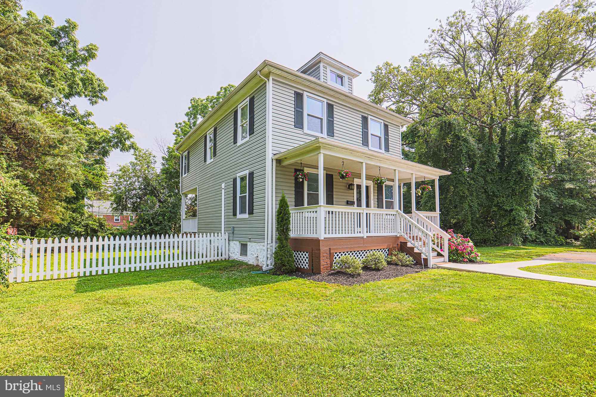 215 CLARENDON AVENUE
