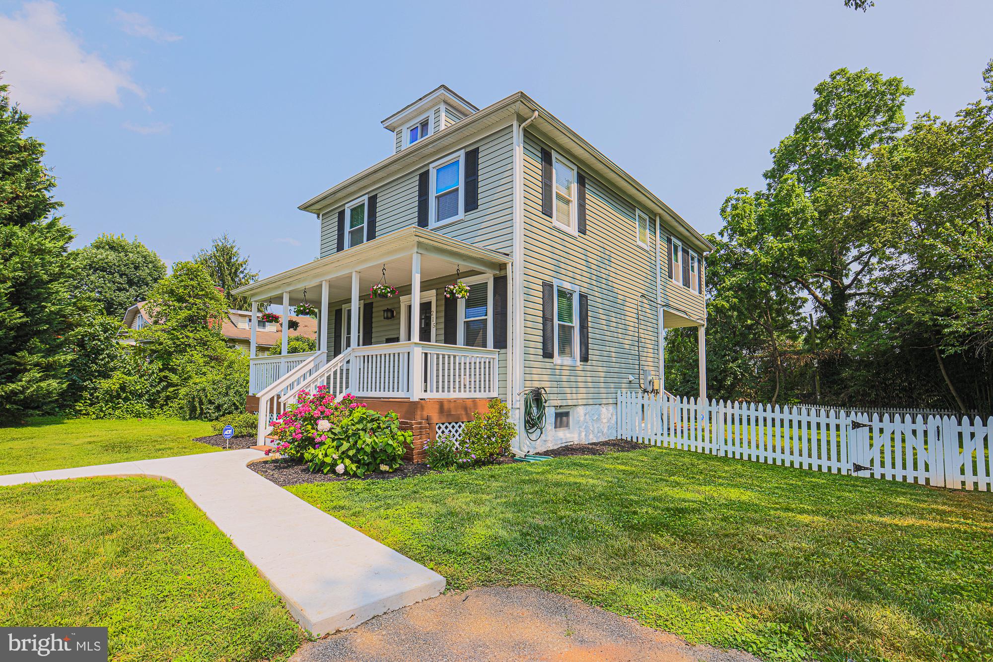 215 CLARENDON AVENUE