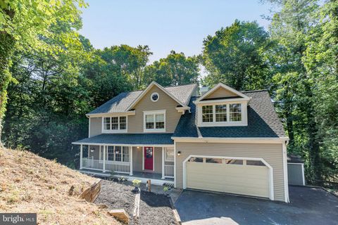 302 COMMODORE COVE STAFFORD VA 22554