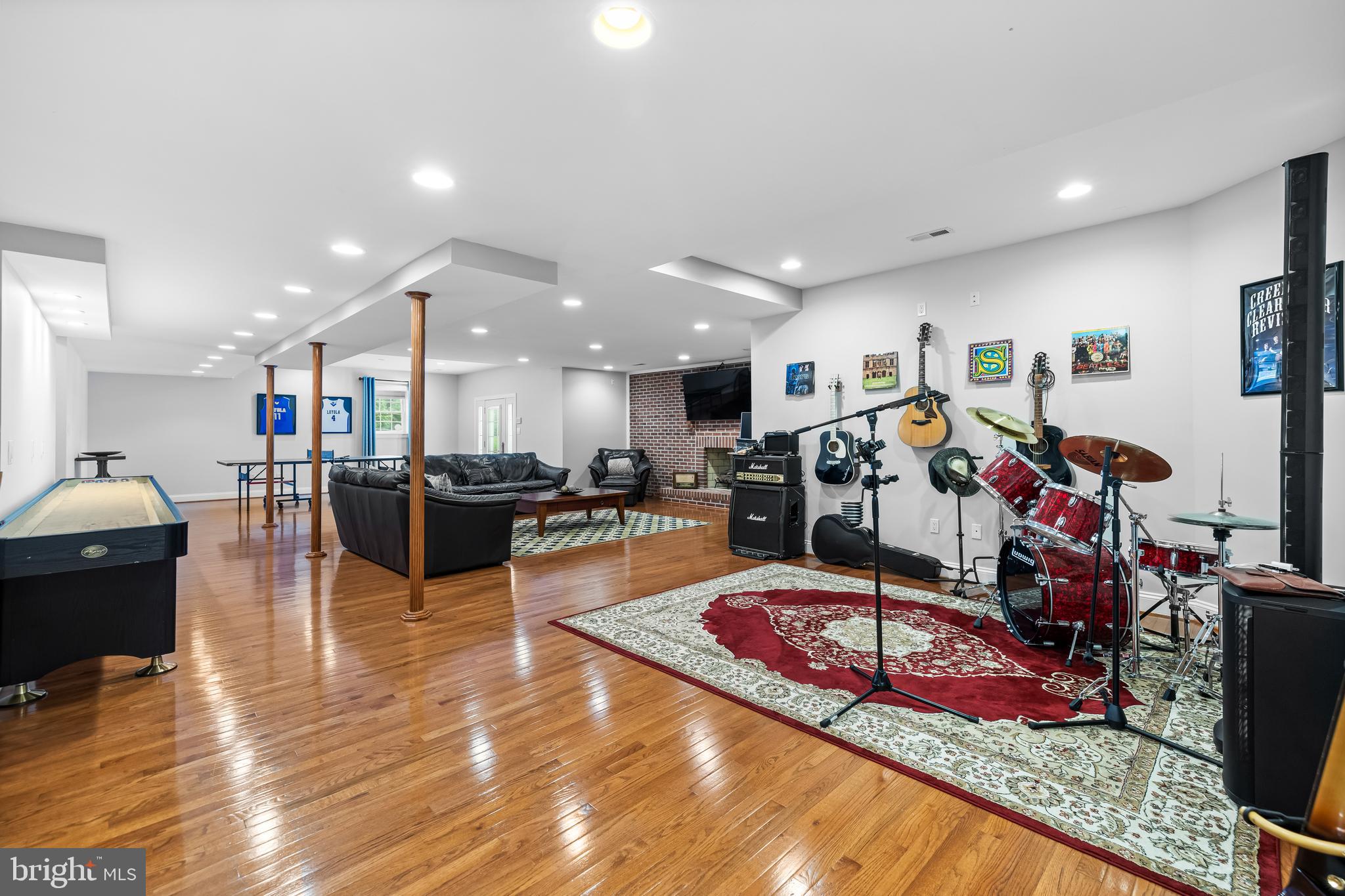 FALLS CREST - Residential