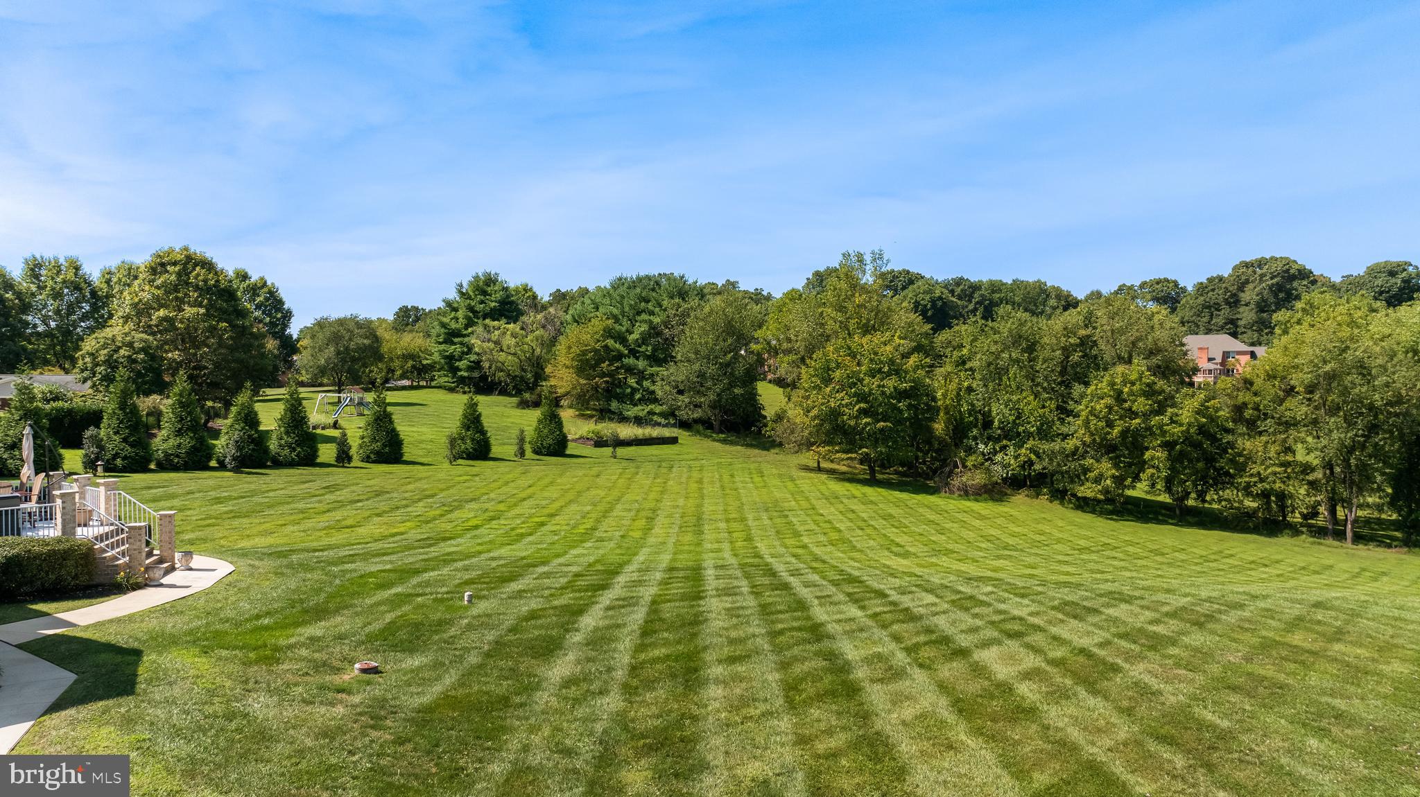 FALLS CREST - Residential