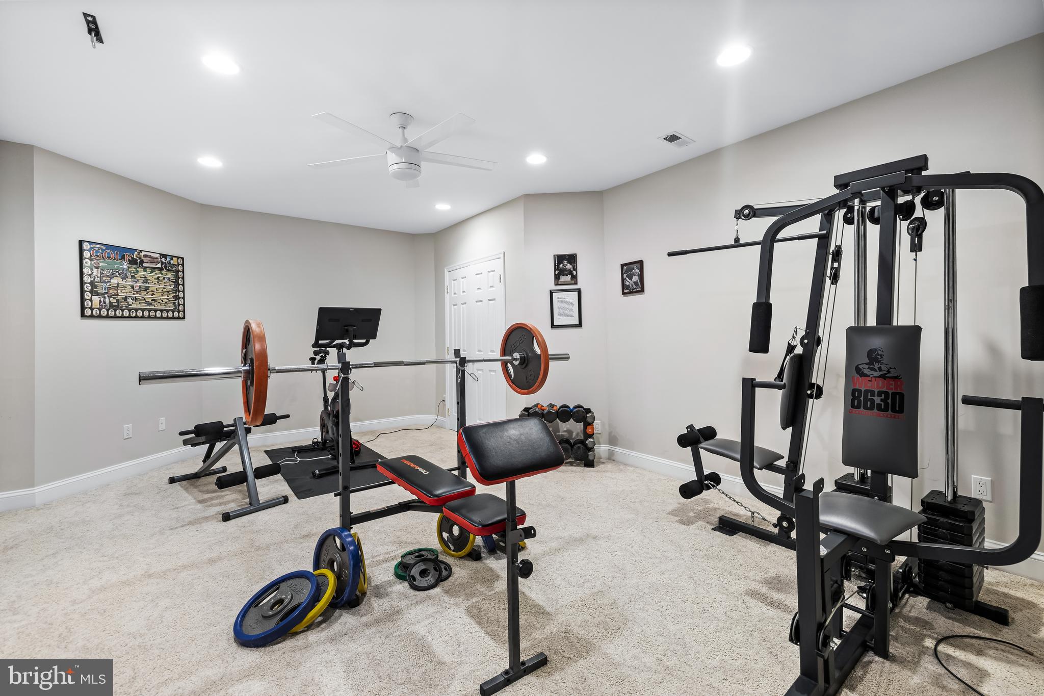 FALLS CREST - Residential