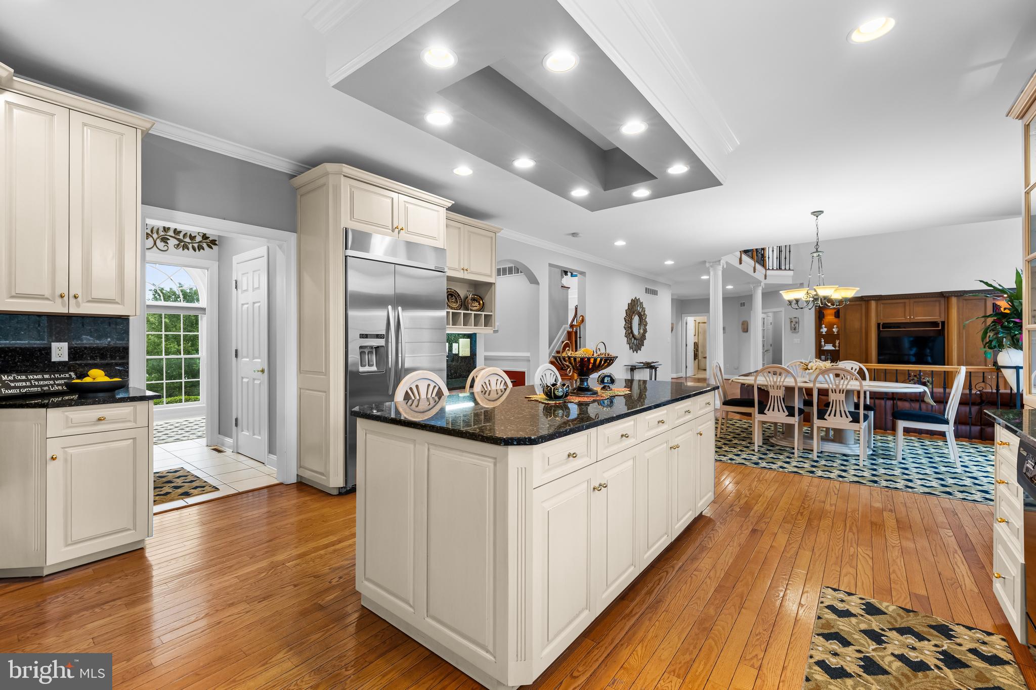 FALLS CREST - Residential