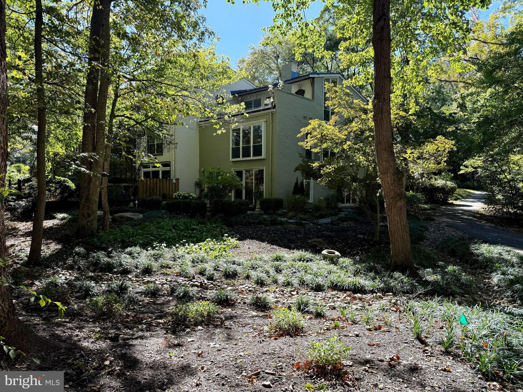 11464 ORCHARD LANE