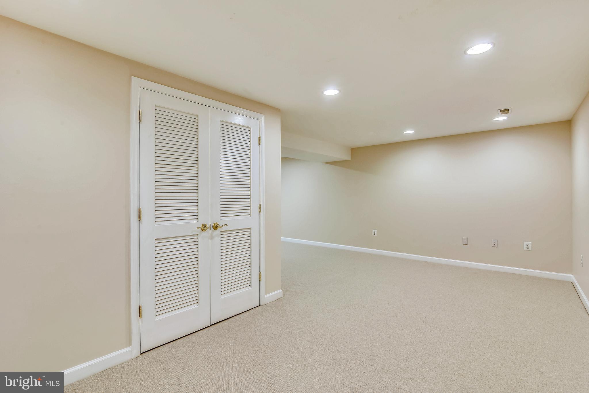 THE DOGWOODS AT LANGLEY - Residential