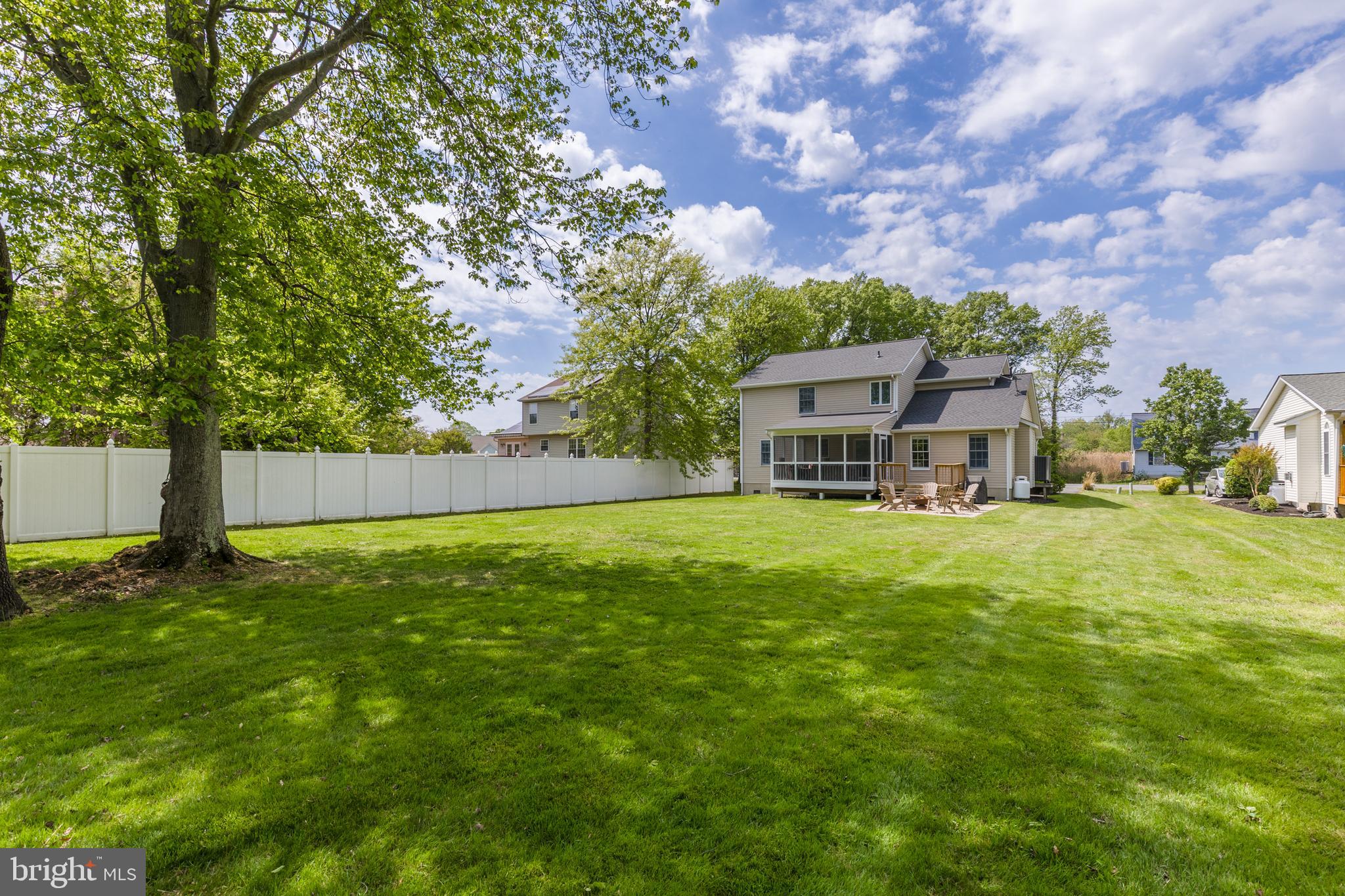 BAY CITY - Residential