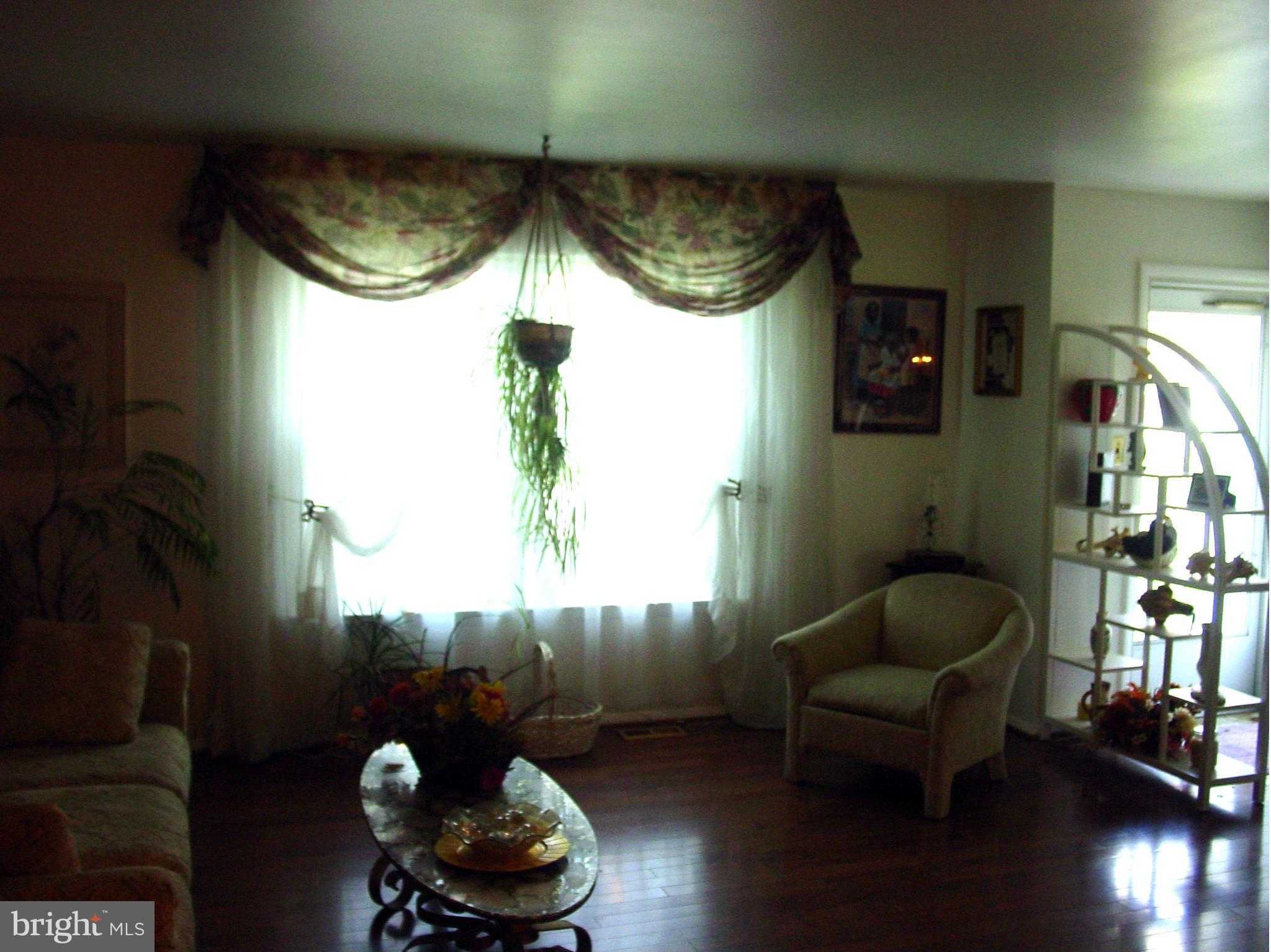 LONGFELLOW - Residential