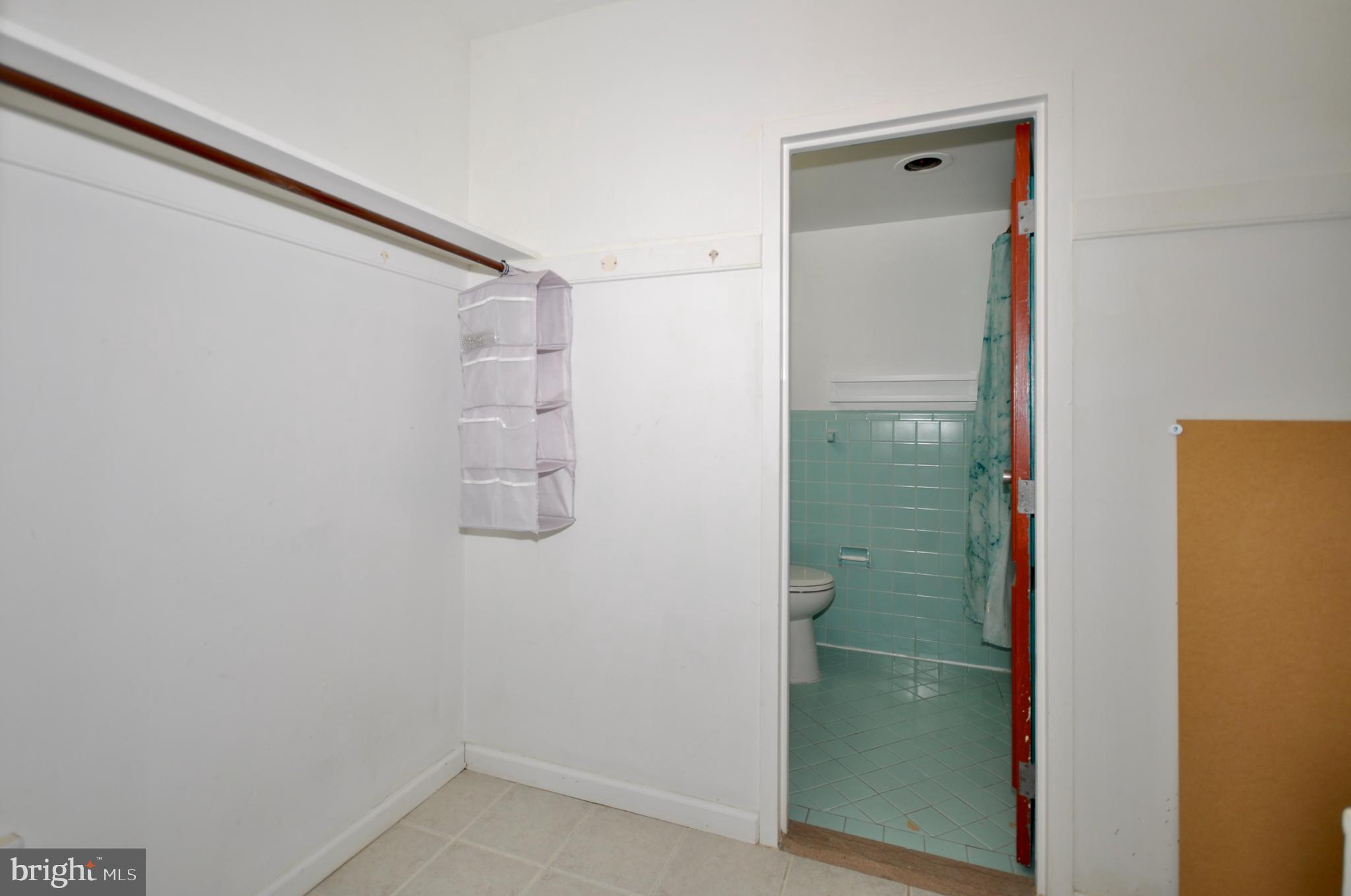 ELKINS PARK HOUSE - Residential