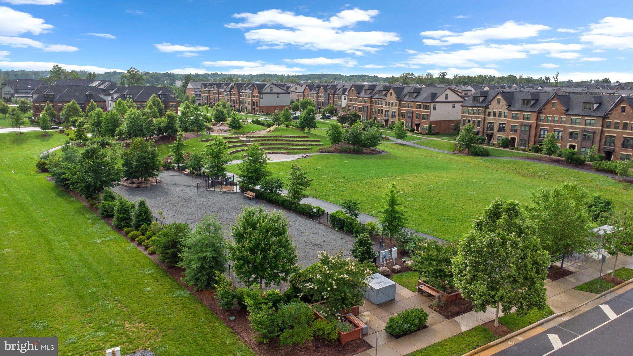 METRO WALK AT MOOREFIELD STATION - Residential