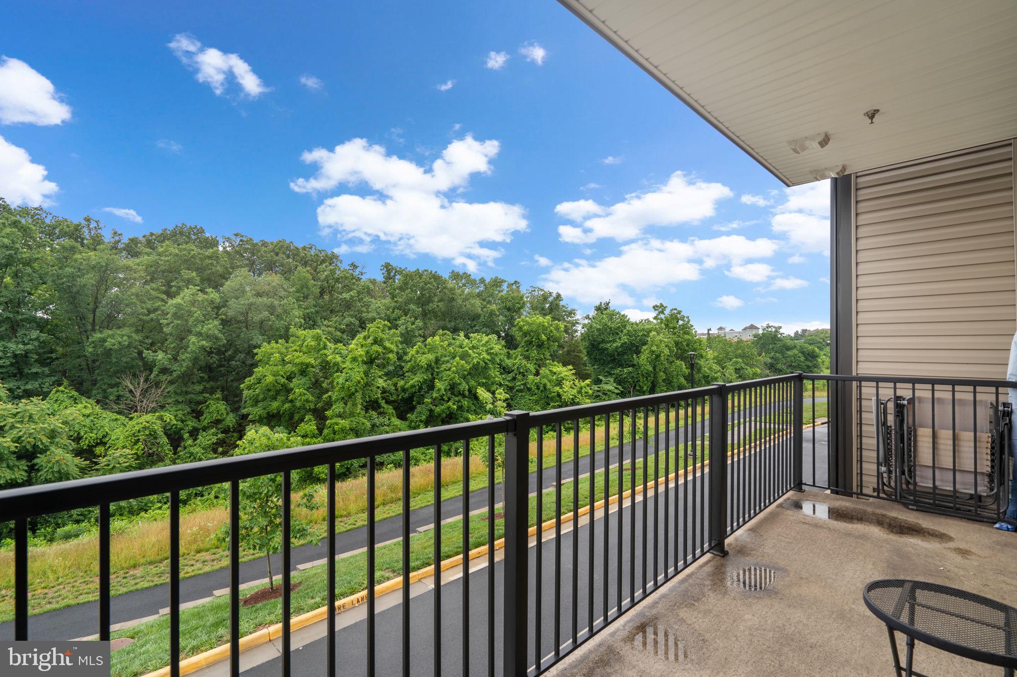 METRO WALK AT MOOREFIELD STATION - Residential