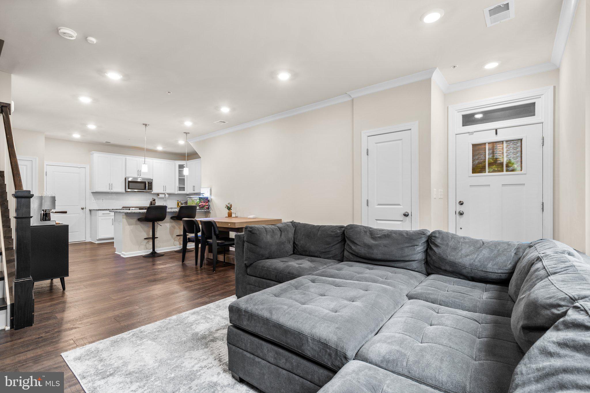 METRO WALK AT MOOREFIELD STATION - Residential