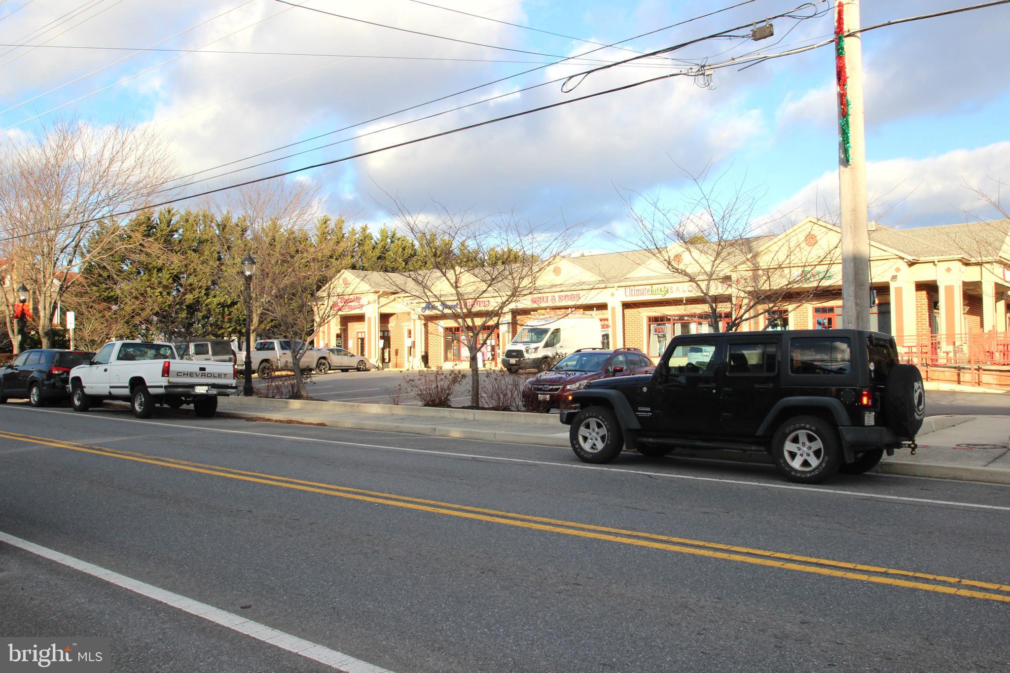 HAMPSTEAD - Residential