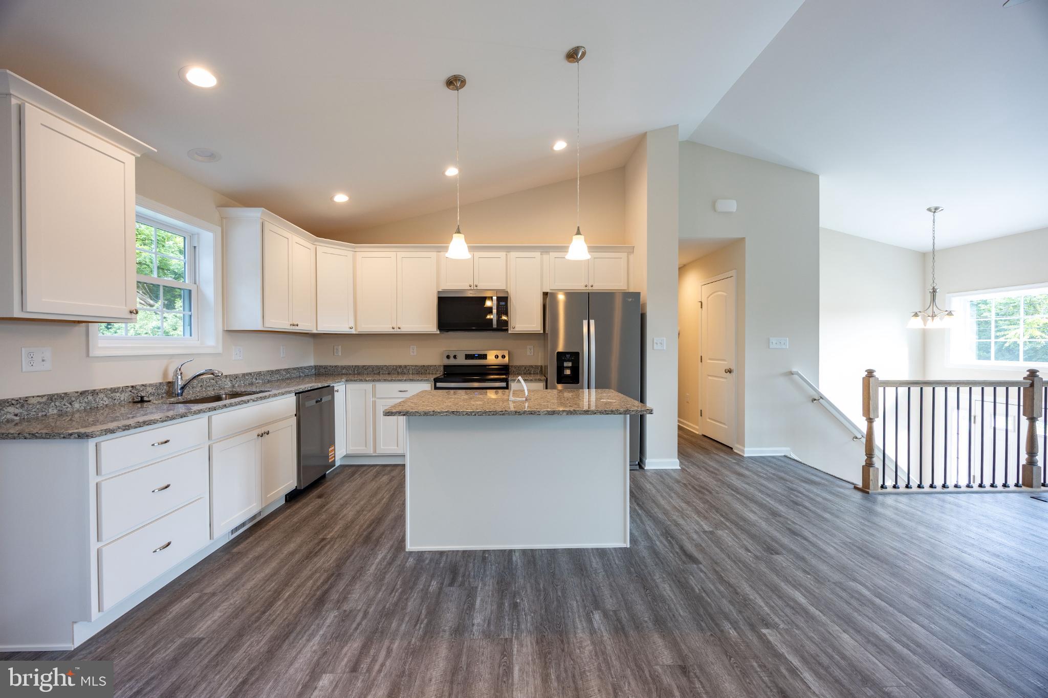 PRENTISS POINT - Residential