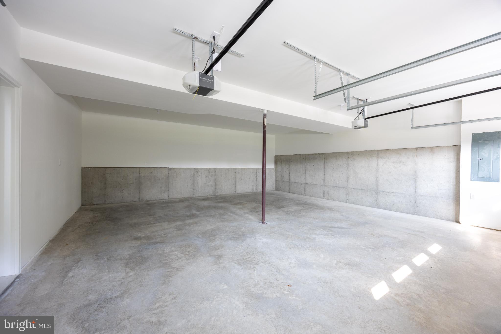 PRENTISS POINT - Residential