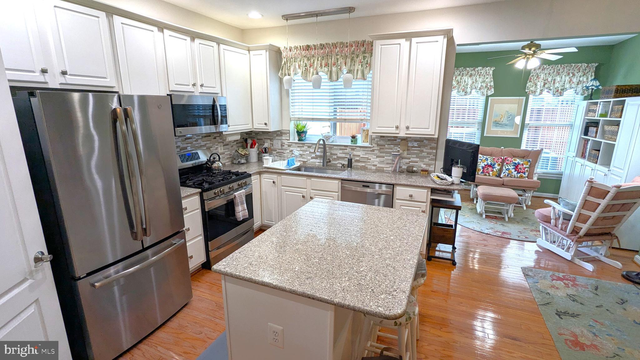 WOODLAND PARK - Residential