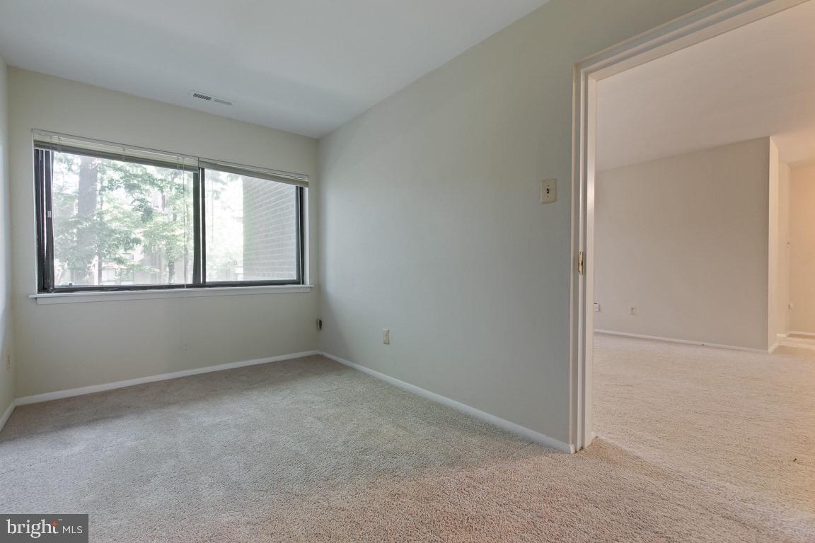 CHESTNUT GROVE - Residential