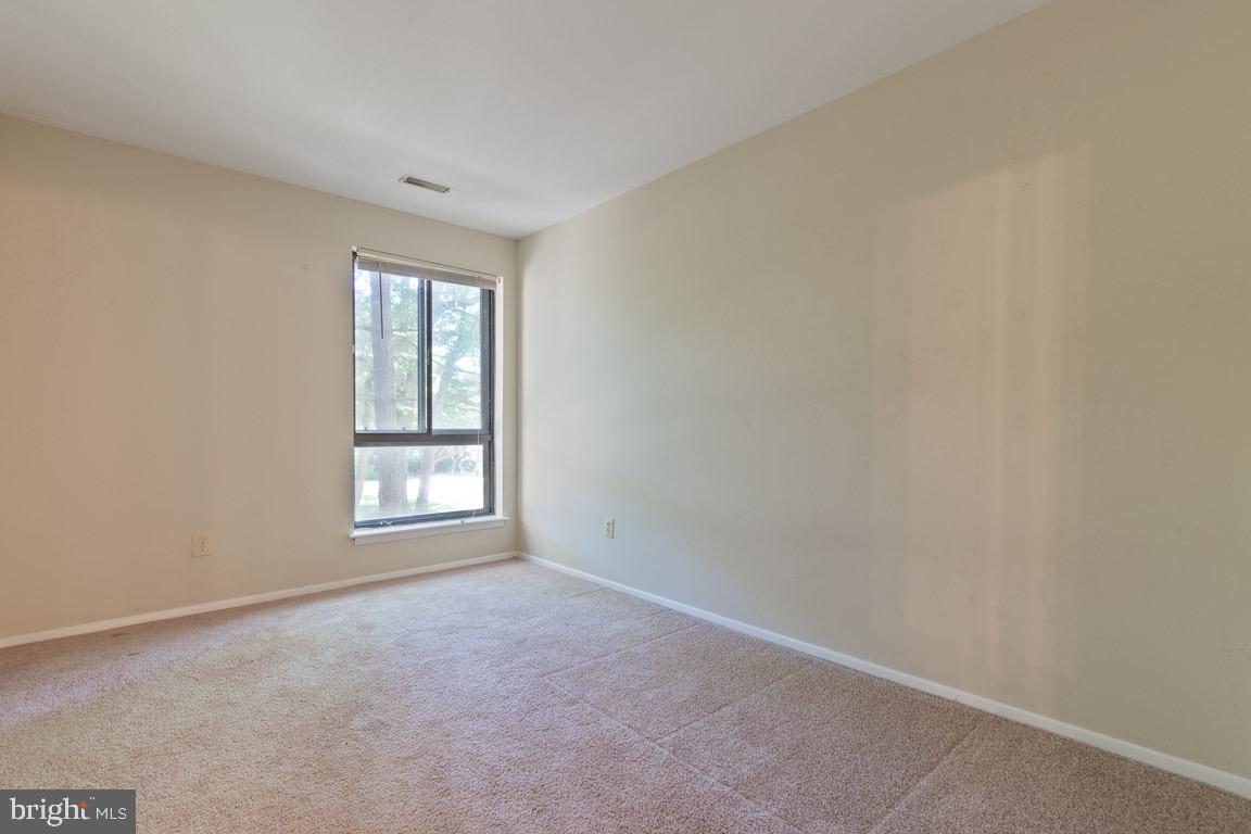 CHESTNUT GROVE - Residential