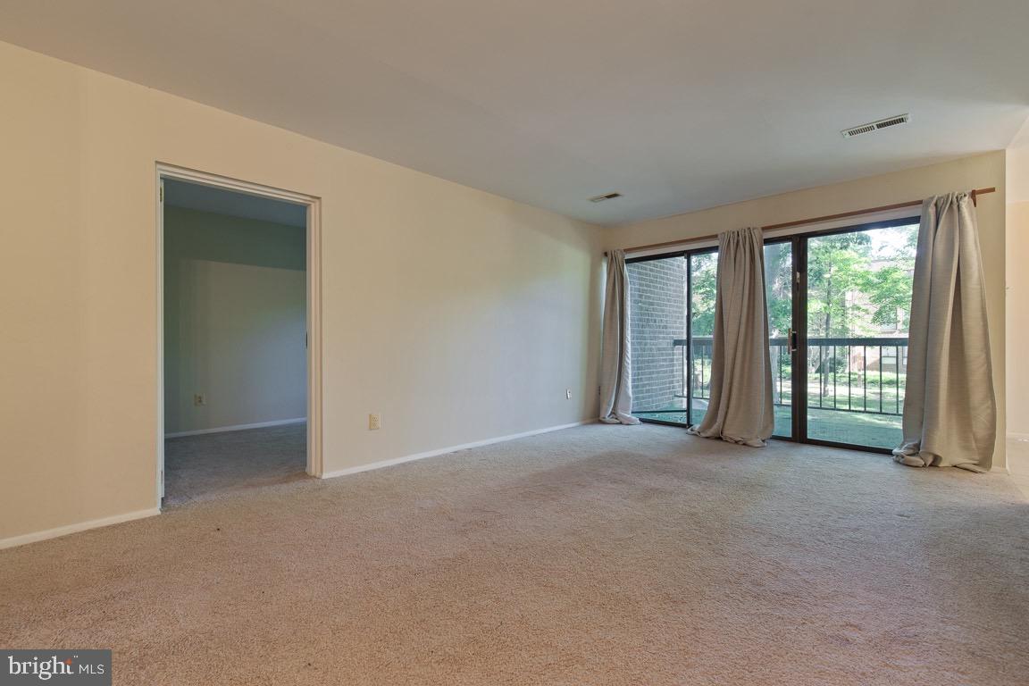 CHESTNUT GROVE - Residential